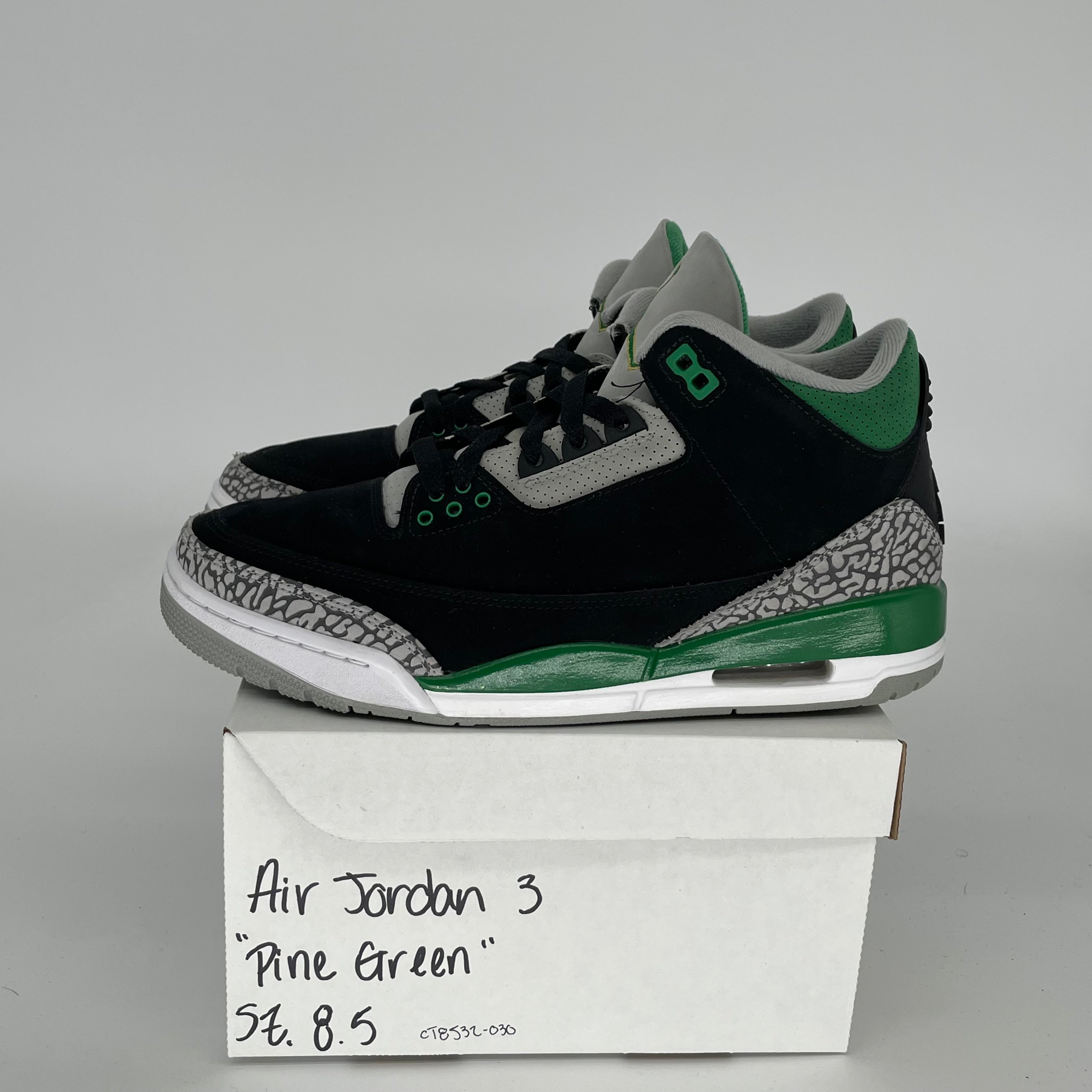 Original Air Jordan 3 Retro 'Pine Green' Men's Basketball Shoes Size 8.5 - Style Code CT8532-030 | Perfect for Streetwear, Sneaker Collecting & Casual Fashion