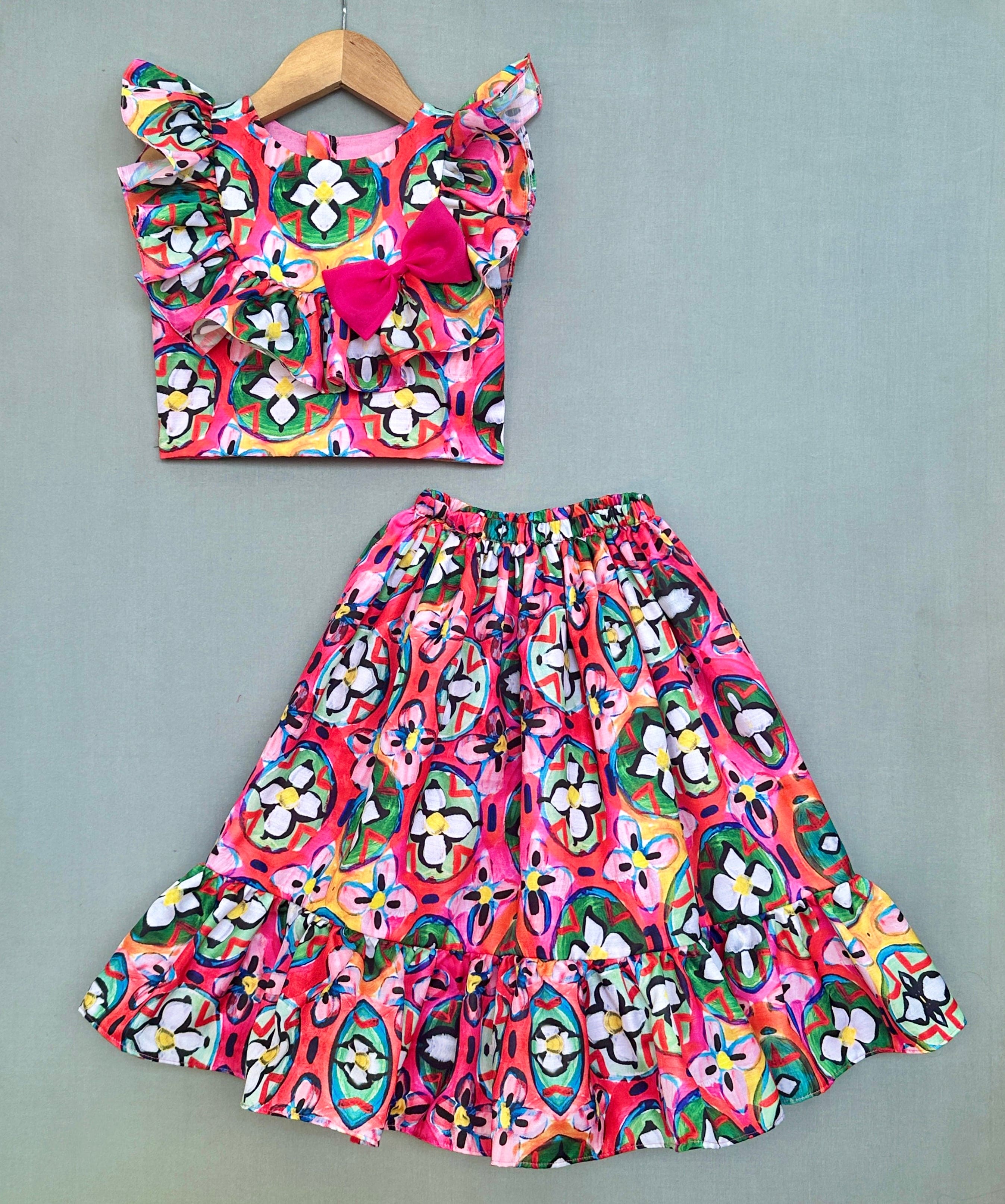 Pre Order: Stylish Abstract Printed Co-Ord Set for Women - Trendy Matching Outfit for Casual Wear, Parties & Summer Vacations