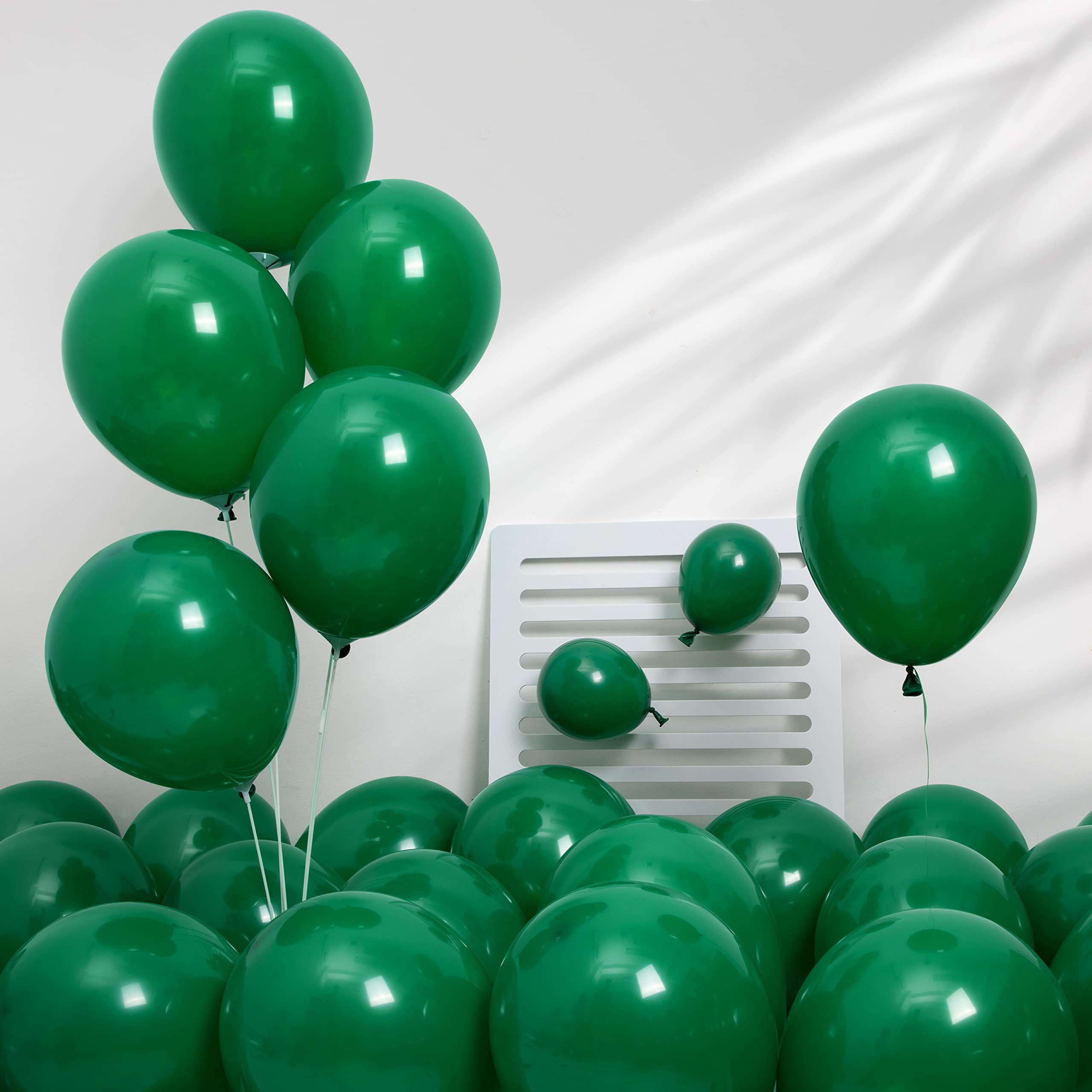 Ponamfo 70-Piece Green Latex Balloon Arch Kit - 10