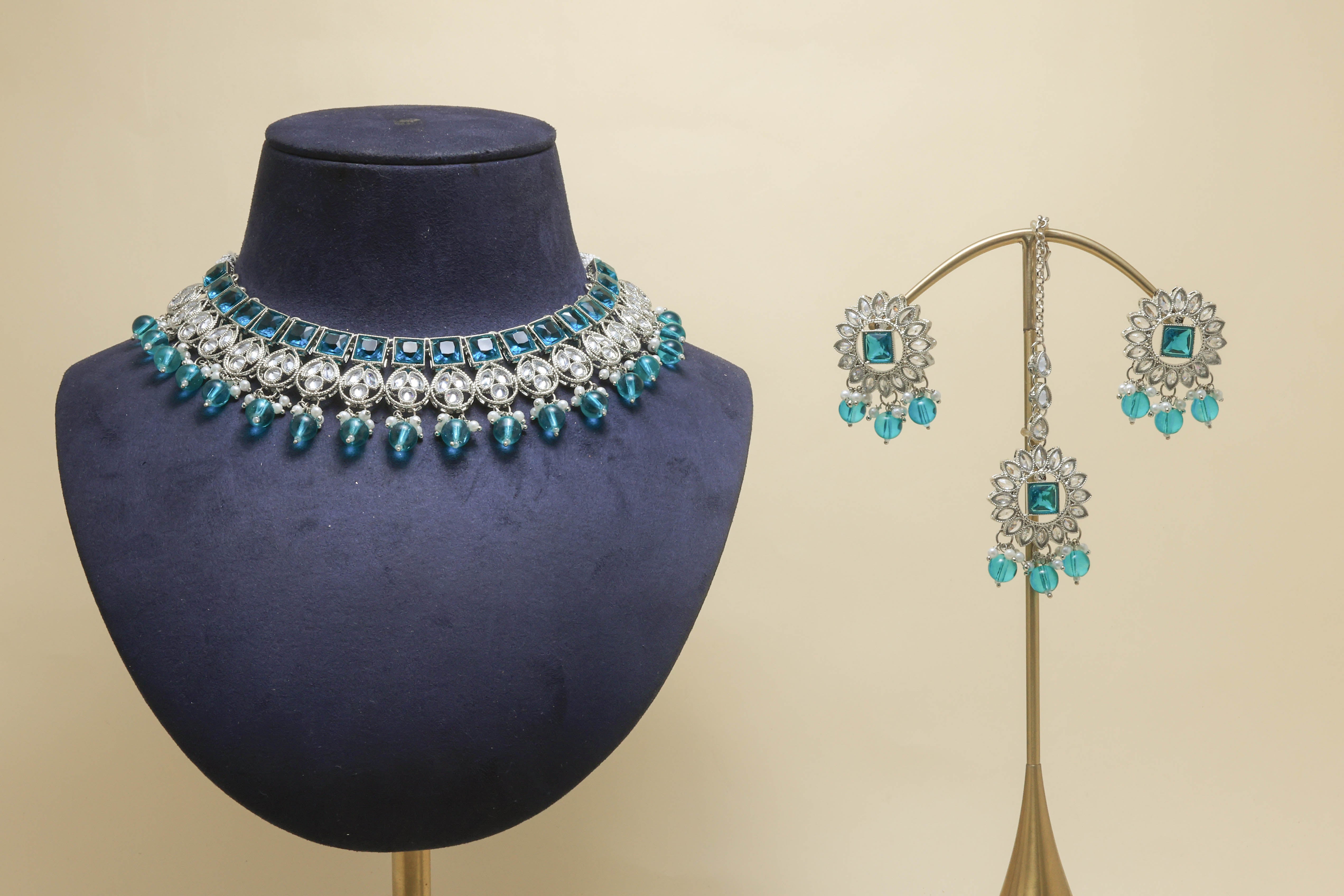 VANITA Polki Full Set Jewelry - Exquisite Indian Bridal Necklace Set with Earrings for Weddings, Parties & Special Occasions