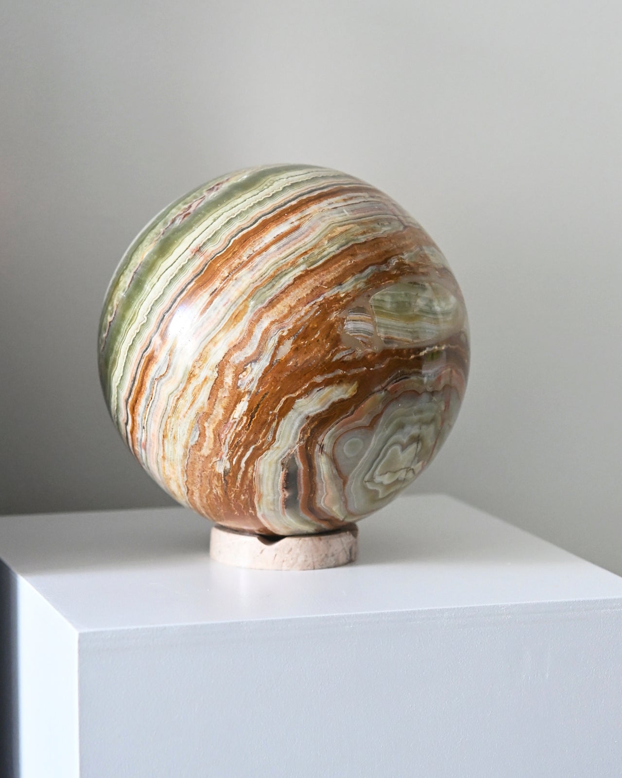 25lb Banded Green Onyx Sphere - Natural Healing Crystal Ball for Meditation, Feng Shui, and Home Decor - Perfect for Yoga Studios, Spiritual Gifts, and Energy Work