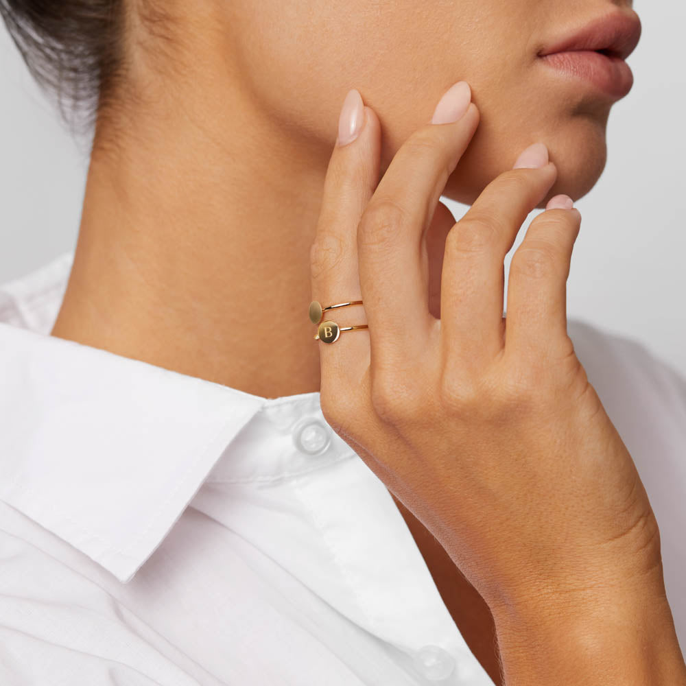 10k Gold Mini Engravable Disc Ring - Personalized Jewelry Gift for Women, Engraved Nameplate Ring for Anniversary, Wedding, Birthday - Perfect for Everyday Wear & Special Occasions