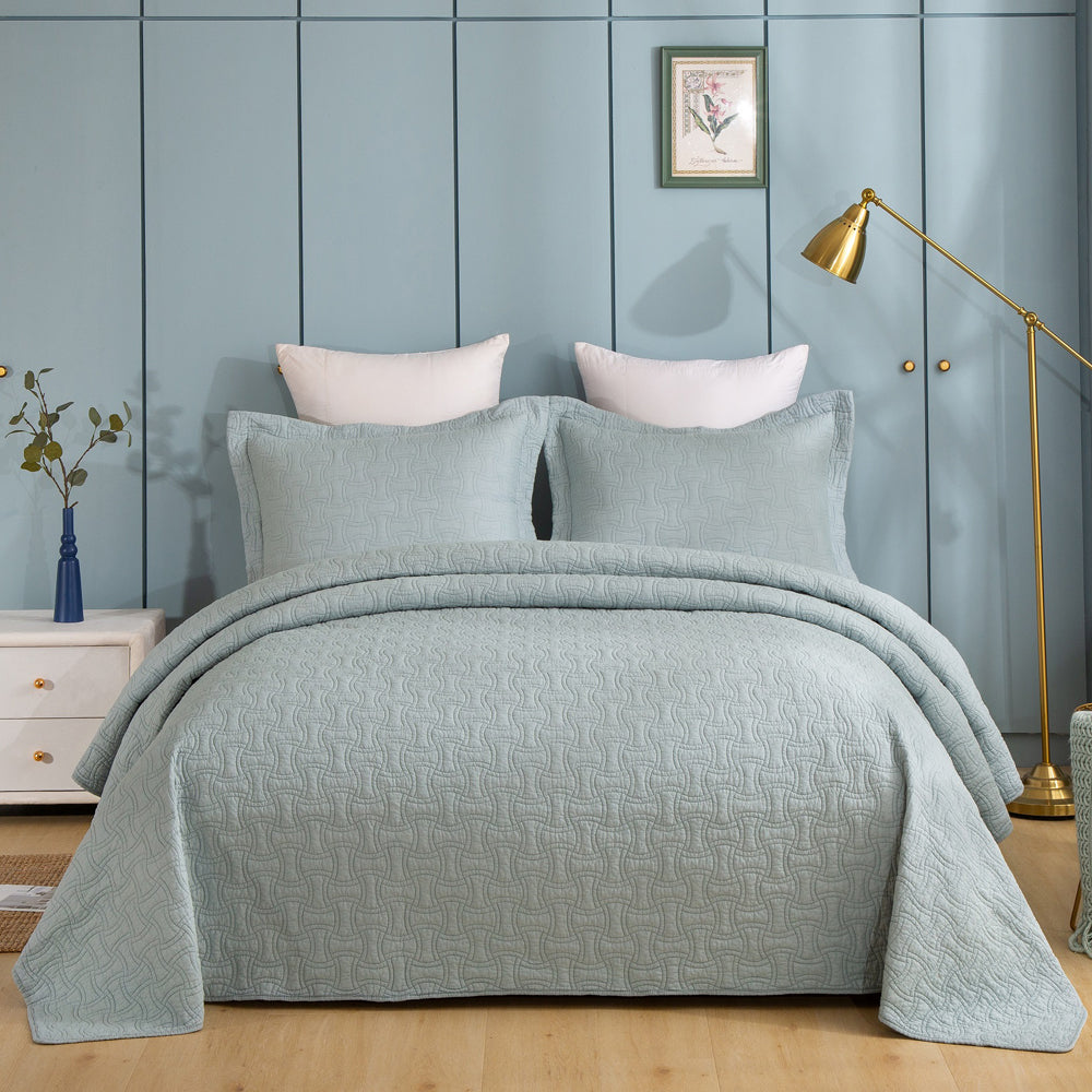 Luxury Embroidered Jade Green King Size Bedspread Set - Elegant Bed Cover for Master Bedroom & Guest Room Decor