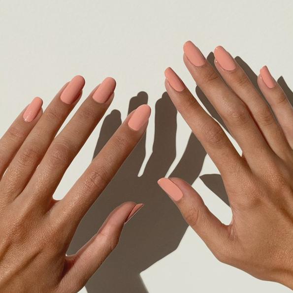 CND Self Lover Shellac Nail Polish - 0.25 oz / 7.4ml - Long Lasting Gel Polish for Salon-Quality Manicures - Perfect for Nail Salons, Home Use & Special Occasions