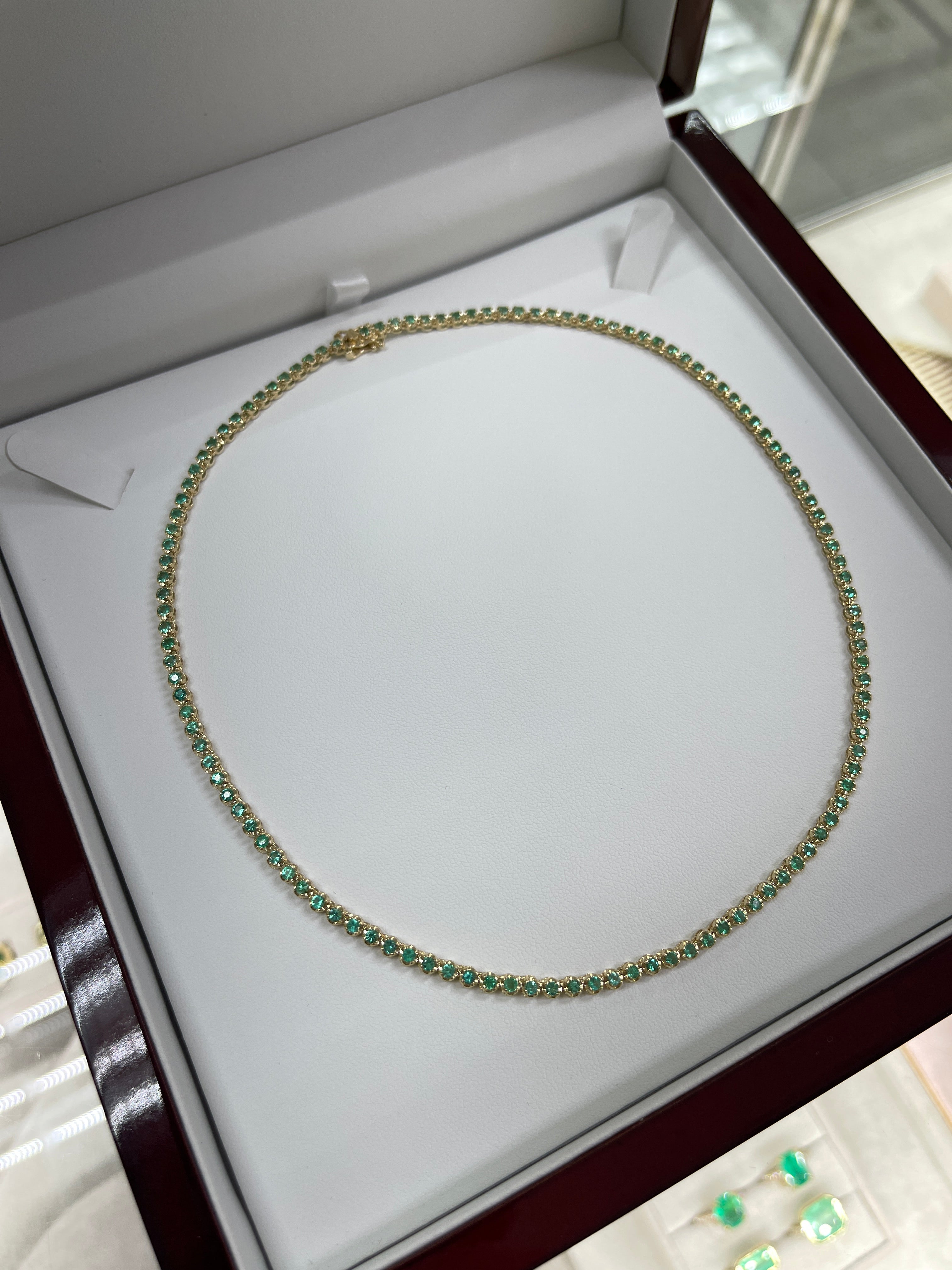 Trendy 14K Gold Green Emerald Round Prong Tennis Necklace - 16 Inch Elegant Jewelry for Women, Perfect for Weddings, Parties & Special Occasions
