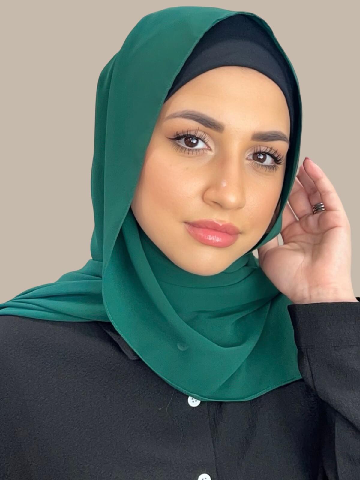 Luxury Chiffon Hijab Scarf - Soft Forest Green Muslim Headscarf for Women - Perfect for Daily Wear, Prayer & Special Occasions