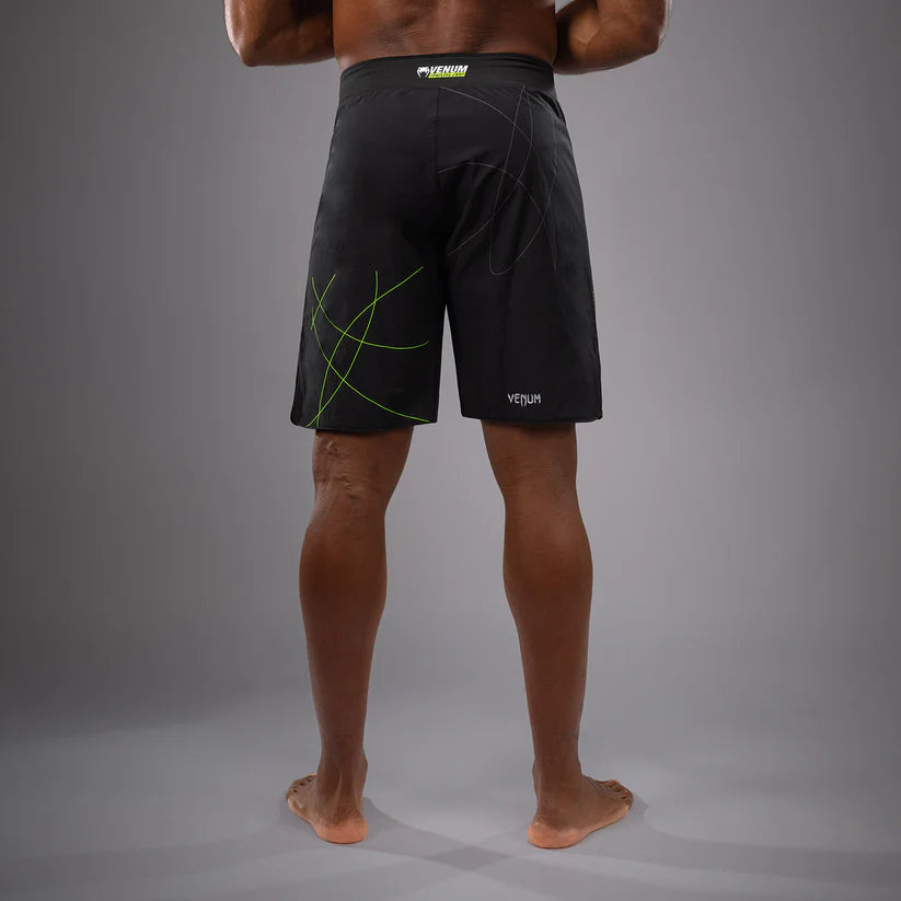 VENUM SHORTS TRAINING CAMP 4.0 - Black/Neon MMA & Boxing Fight Shorts for Men - Perfect for MMA Training, Boxing Workouts & Combat Sports