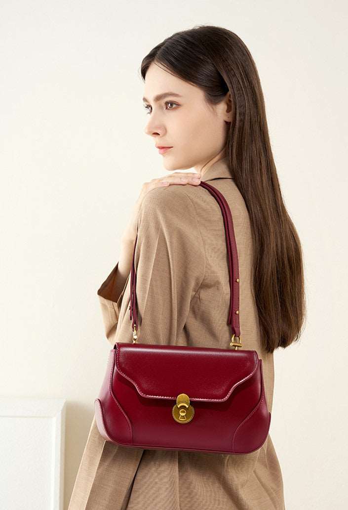 Stylish Small Leather Shoulder Bag for Women - Genuine Leather Crossbody Purse with Adjustable Strap - Perfect for Daily Use, Travel, and Work Commute