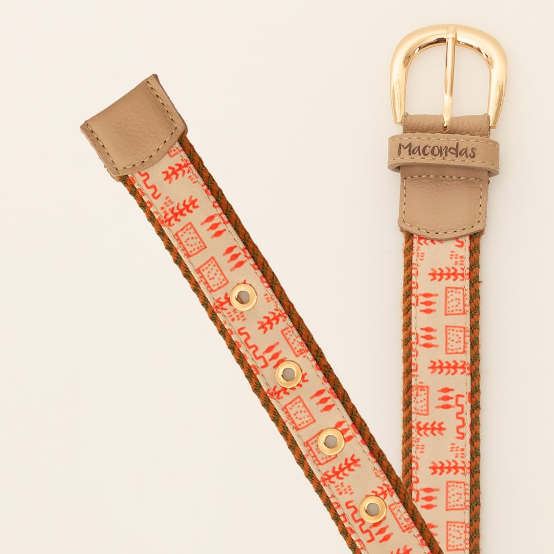 Vintage Macondas Leather Rope Belt - Beige & Brown Distressed Cowhide Strap for Western Fashion, Boho Outfits, and Cowboy Costumes