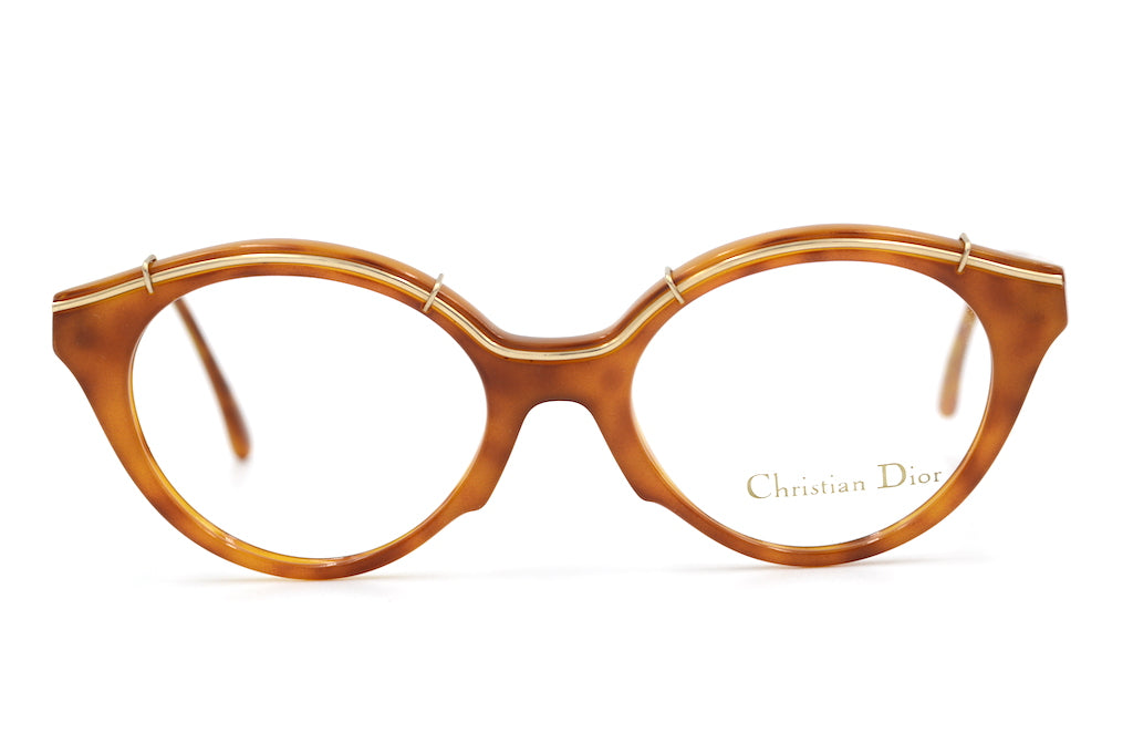 Christian Dior 2576 10 Sunglasses - Luxury Designer Shades for Women & Men - Perfect for Outdoor Activities, Beach & Fashion Accessories