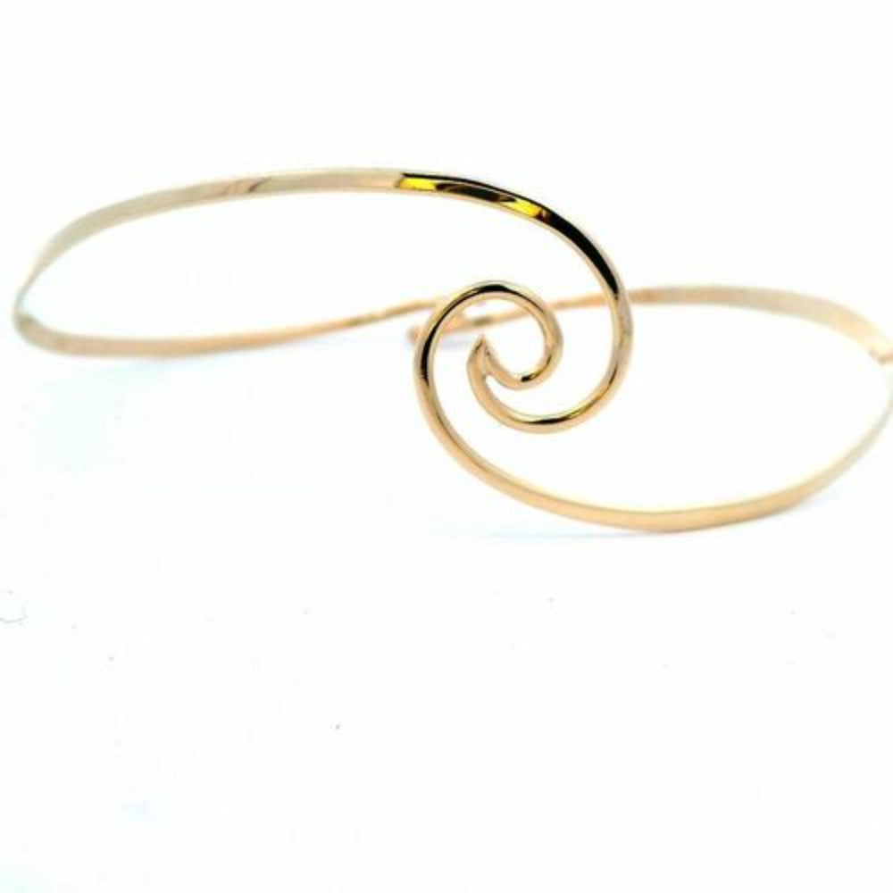 14K Gold Crashing Wave Bangle Bracelet for Women - Elegant Ocean Wave Design Jewelry Gift for Her - Perfect for Beach Weddings, Vacation & Everyday Wear