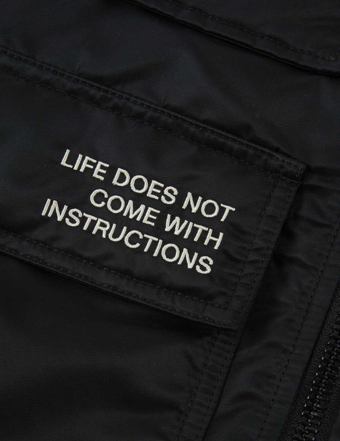 Stylish 2-in-1 Bomber Jacket for Men & Women | Lightweight Water-Resistant Windbreaker | Perfect for Outdoor Activities, Travel & Streetwear Fashion