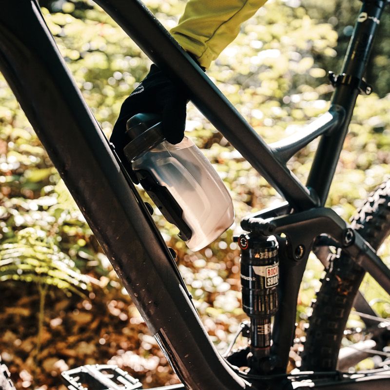 Fidlock Twist 450 Water Bottle with Bike Mount - Leak-Proof Cycling Hydration for Road & Mountain Bikes - Perfect for Commuting, Training & Outdoor Adventures