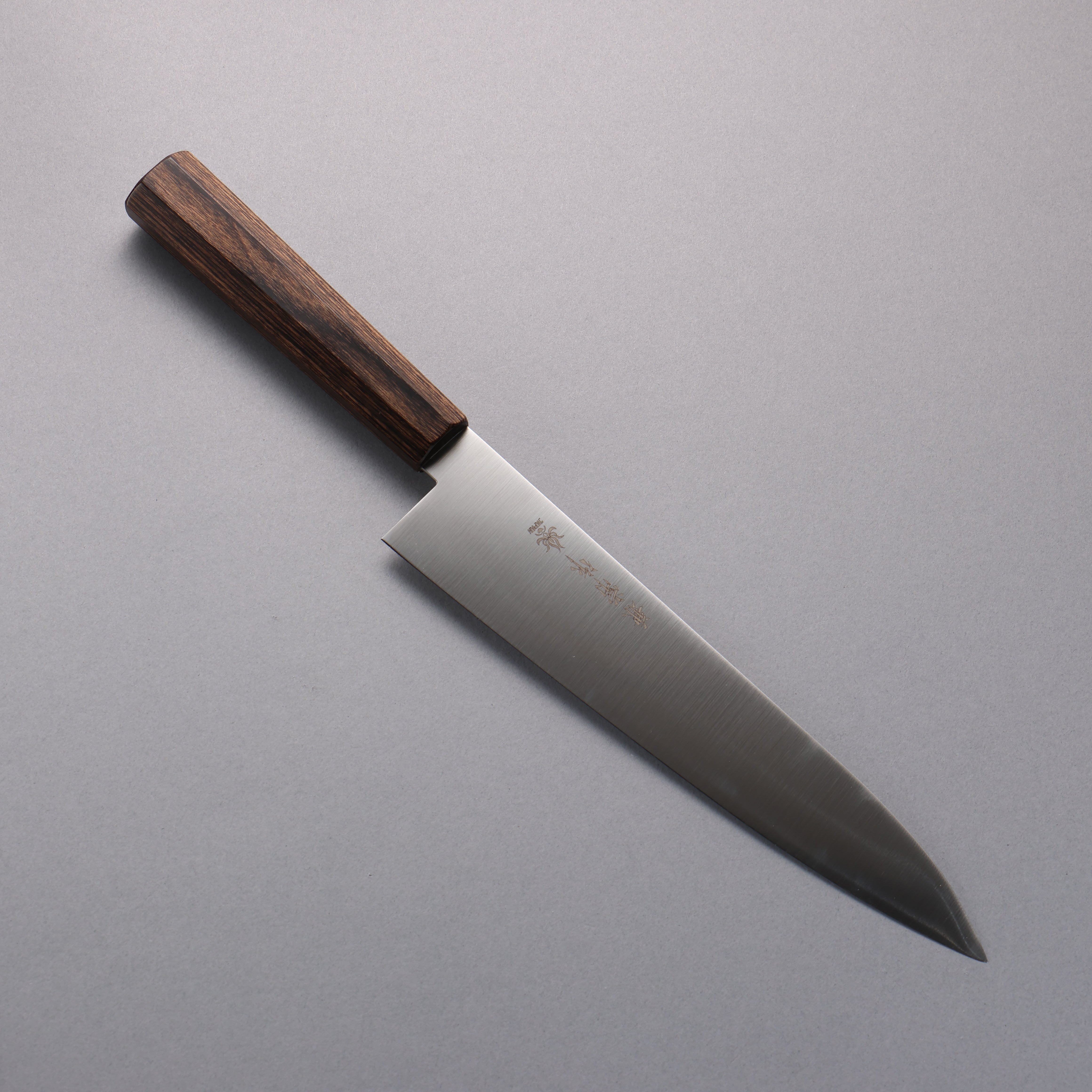 Premium Kanetsune Ichizu VG10 Gyuto 210mm Japanese Chef Knife - Brown Pakka Wood Handle - Perfect for Sushi, Meat Cutting & Professional Kitchen Use