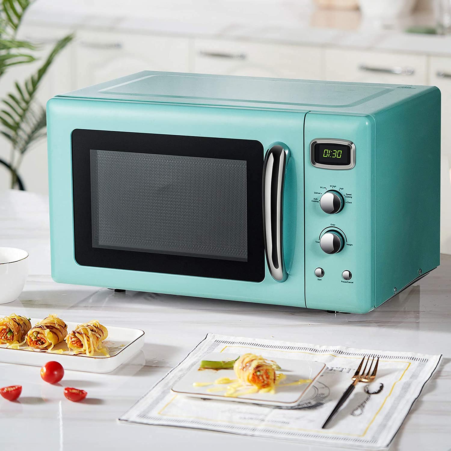 Retro Mint Green Countertop Microwave Oven - 0.9 Cu.ft, 900W with Child Safety Lock, Defrost & Auto Cook Functions, LED Display & Glass Turntable - Perfect for Small Kitchens, Dorms & Office Break Rooms