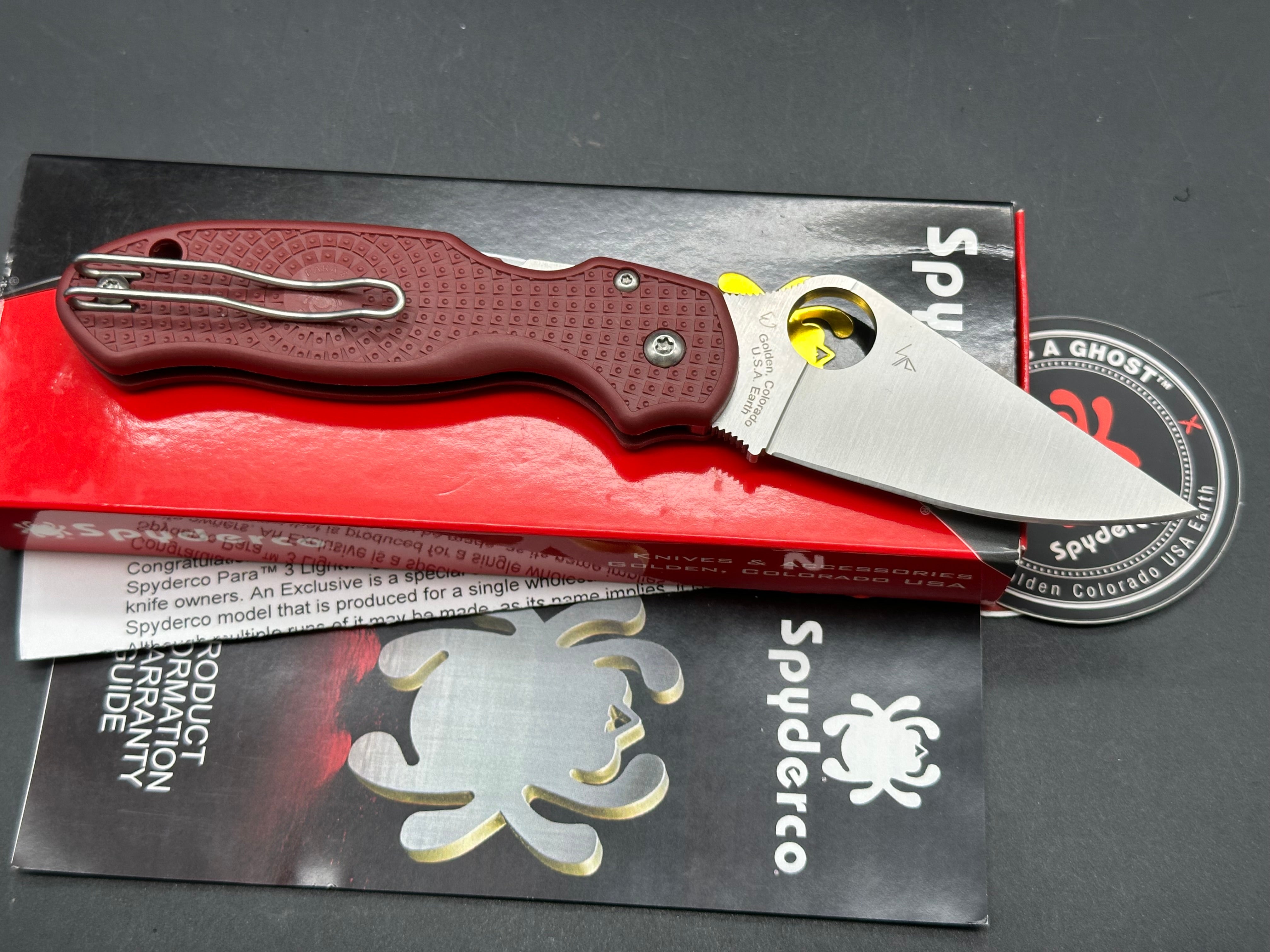 Spyderco Para 3 Lightweight Folding Knife - DLT Exclusive M390 Steel Blade (2.93