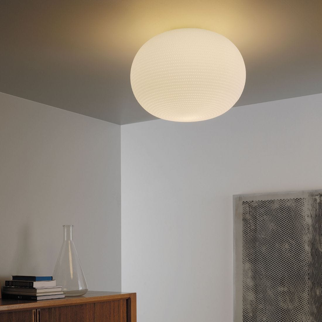 BIANCA MEDIUM Wall Lamp - Modern Sconce Light Fixture for Bedroom, Living Room & Hallway - Stylish Home Decor Lighting