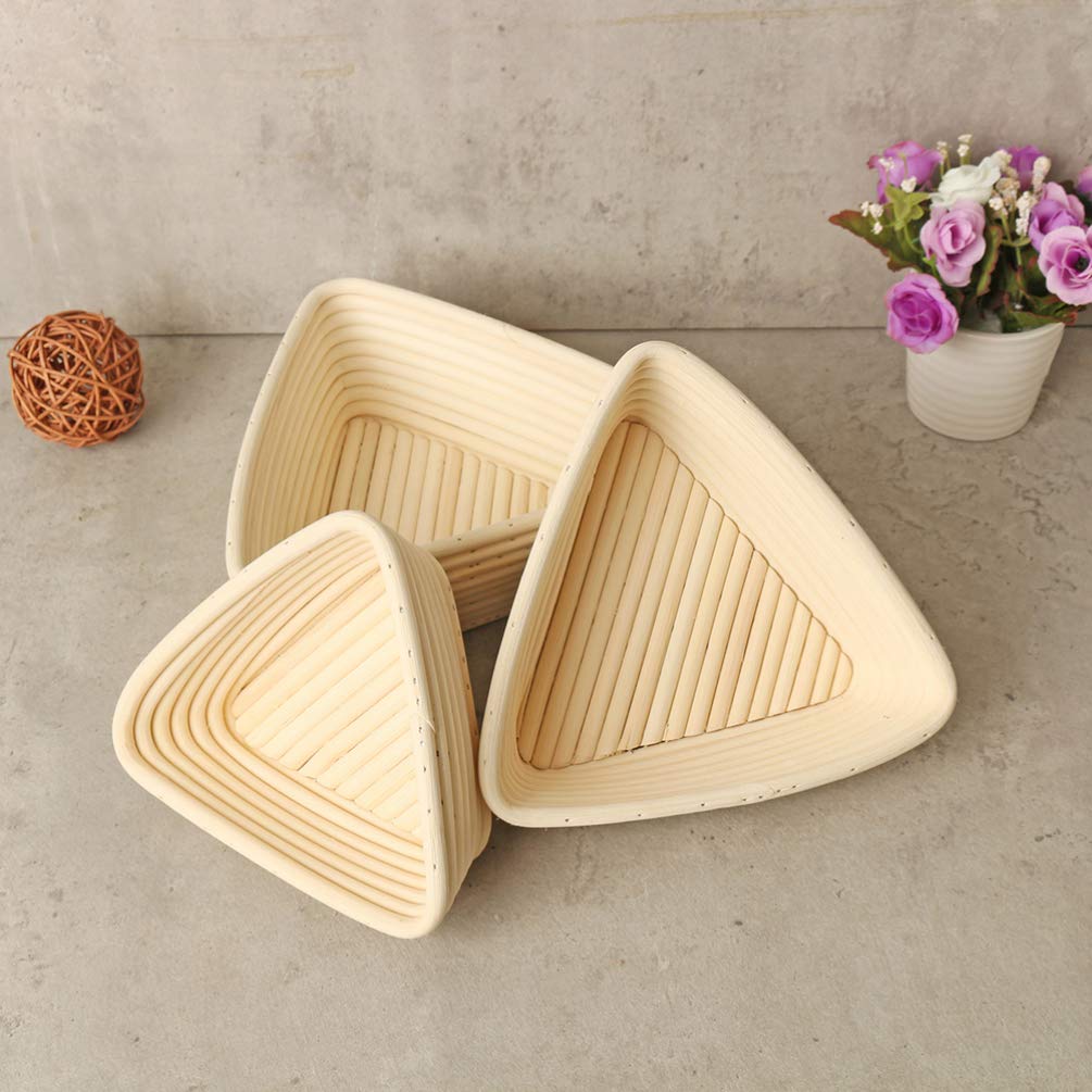 Hemoton 2-Piece Triangular Bread Proofing Basket Set - Handwoven Rattan Dough Rising Basket, Pastry Serving Basket for Sourdough, Yeast Bread Baking - Perfect for Artisan Bread Making, Farmhouse Kitchen Decor