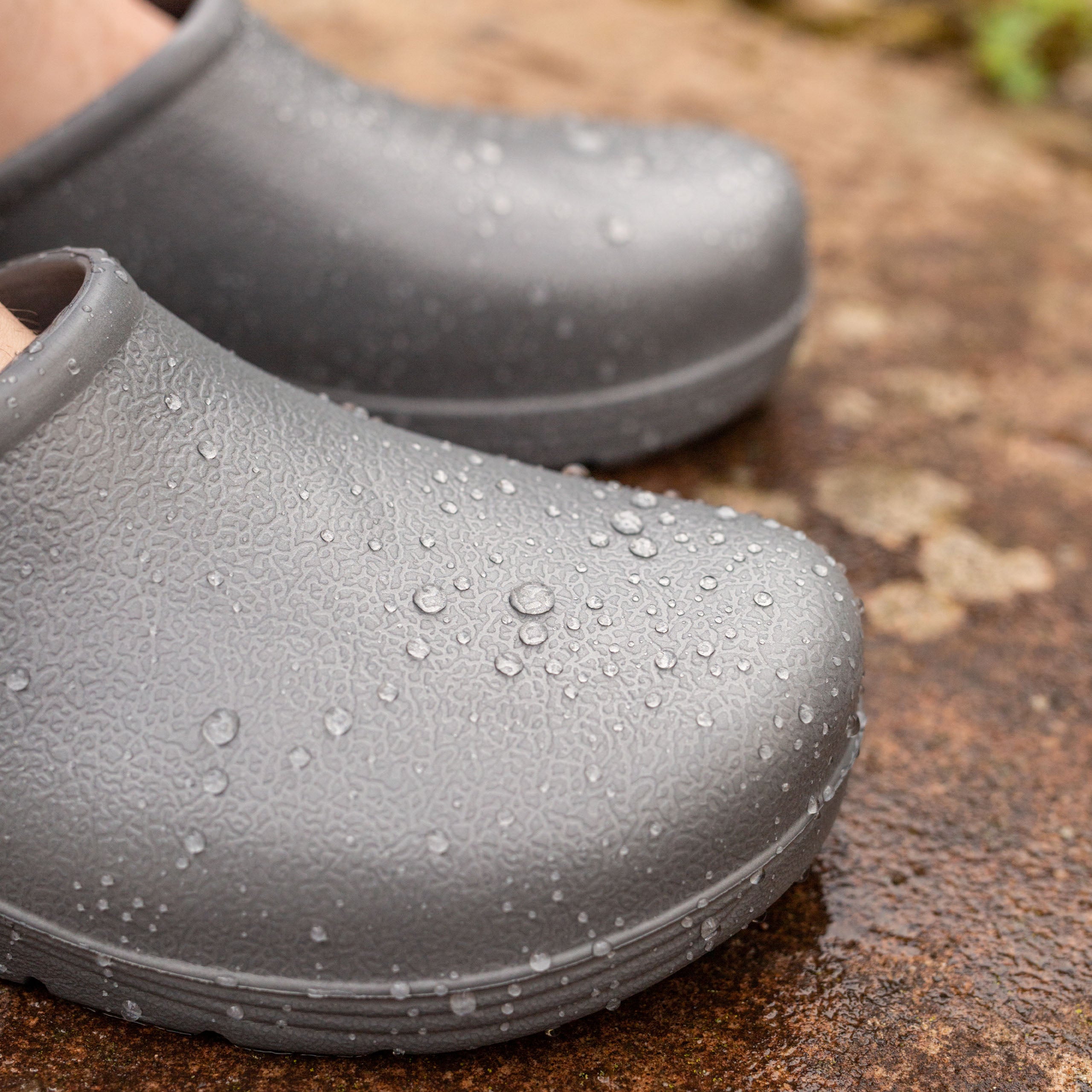 Men's Lorton Garden & Work Clogs - Comfortable Slip-Resistant Outdoor Shoes for Gardening, Landscaping & Yard Work