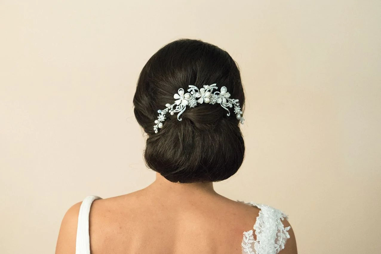 Ivory & Co Silver Pearl Crescent Bridal Hair Comb for Weddings – Elegant Wedding Hair Accessory for Brides, Bridesmaids & Special Occasions