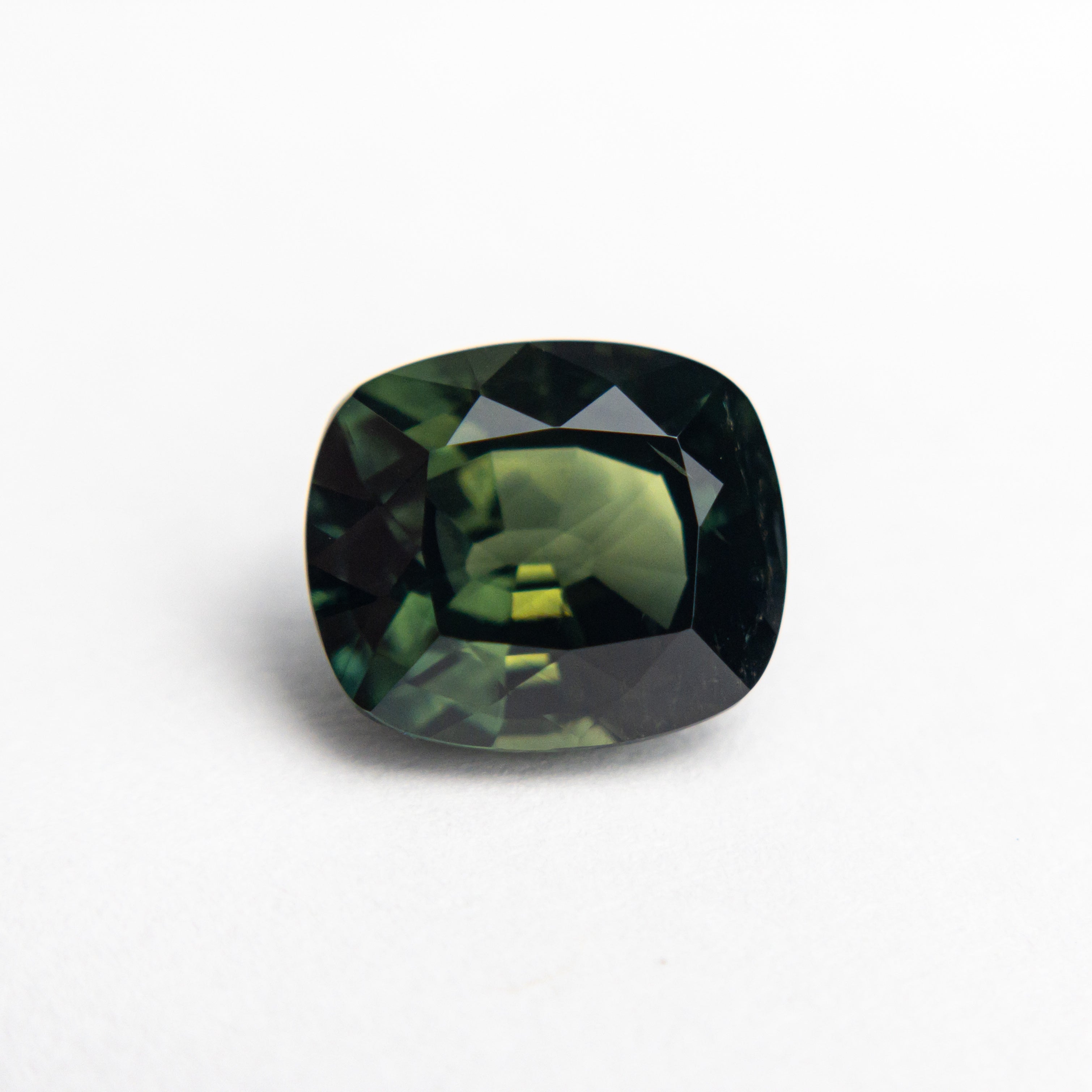 2.37ct Cushion Brilliant Blue Sapphire Gemstone - 8.20x7.00x4.72mm Natural Loose Stone for Engagement Rings & Jewelry Making