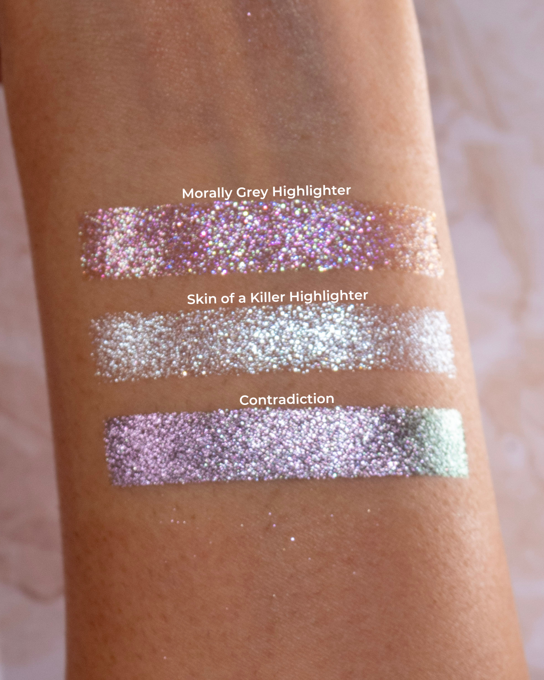 Skin of a Killer Highlighter - Glow Makeup for Face & Cheekbones - Perfect for Night Out, Party & Photo Shoots