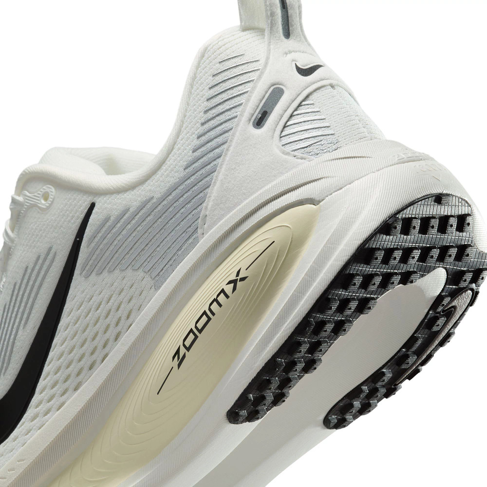 Nike Vomero 18 Women's Running Shoes - Lightweight Cushioned Sneakers for Jogging, Gym Workouts & Daily Wear