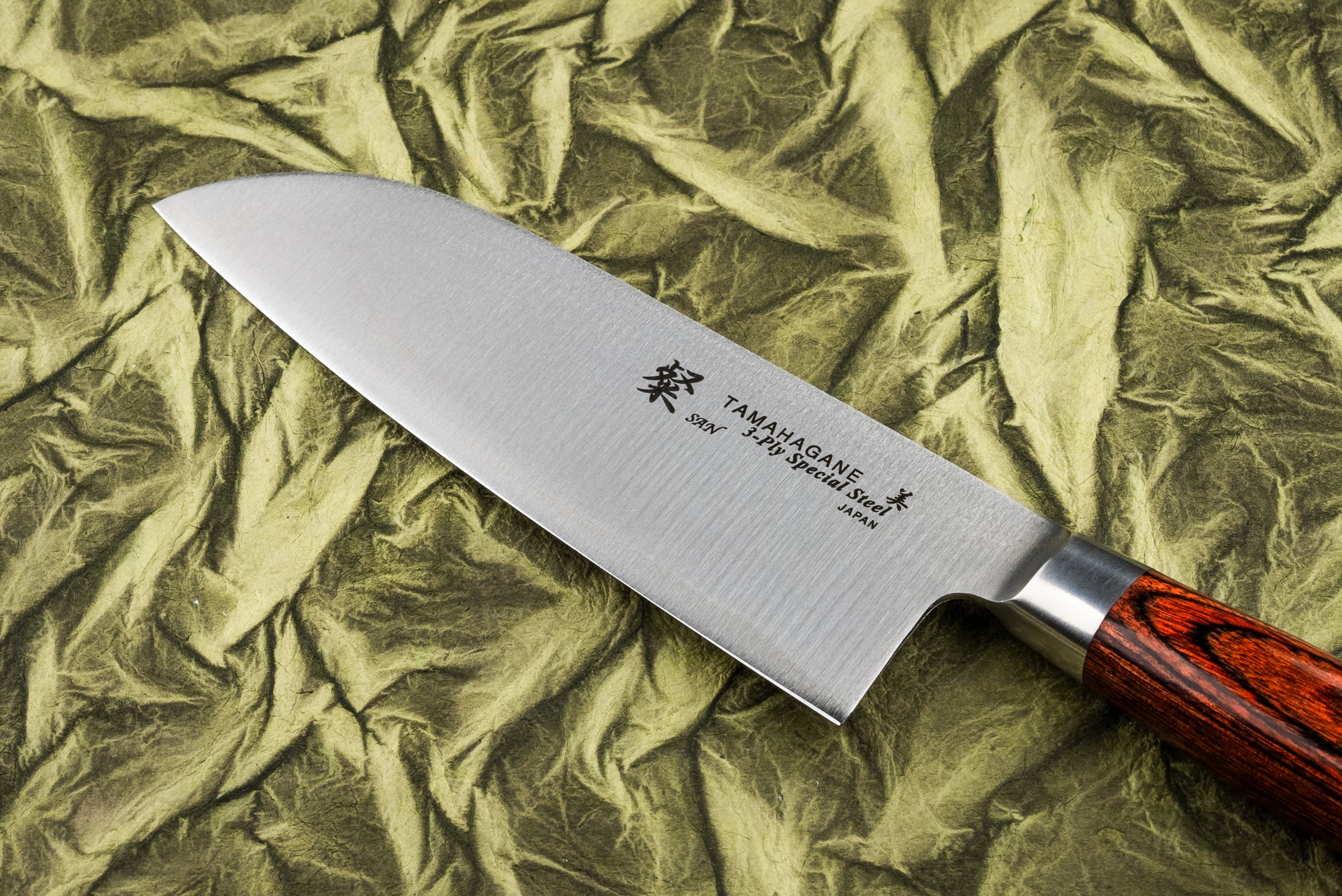 Premium Tamahagane Santoku Knife 125mm - Japanese High-Carbon Steel Blade for Professional Chefs & Home Cooking - Perfect for Slicing, Dicing & Mincing Vegetables, Meat & Fish