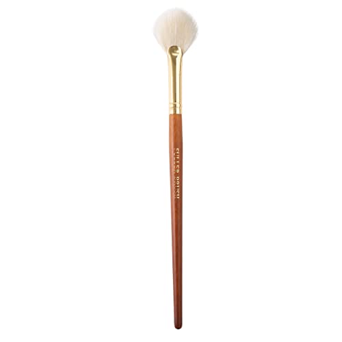 Fuller Brush Highlighter Fan Brush - Professional Makeup Brush for Contouring & Blending - Perfect for Highlighting Cheekbones, Nose & Cupid's Bow - Ideal for Daily Makeup & Special Occasions