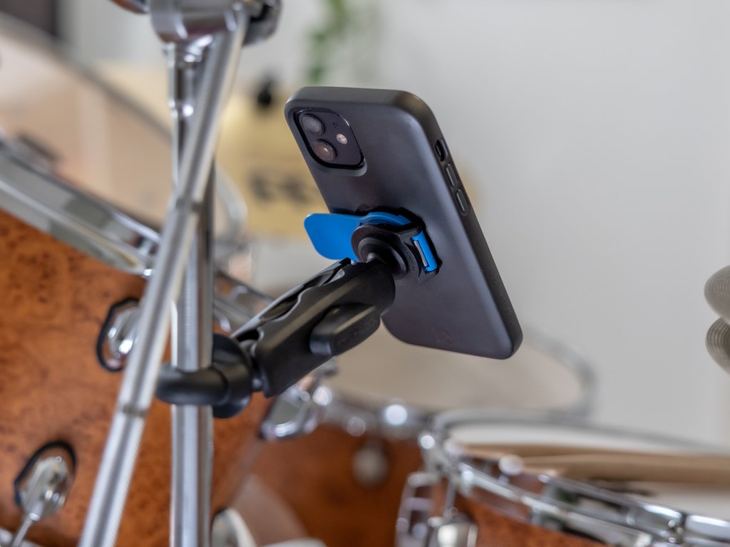 Quad Lock 360° Dual Pivot Phone Mount for Bikes & Motorcycles - Secure & Adjustable Smartphone Holder for Cycling, Commuting & Outdoor Adventures