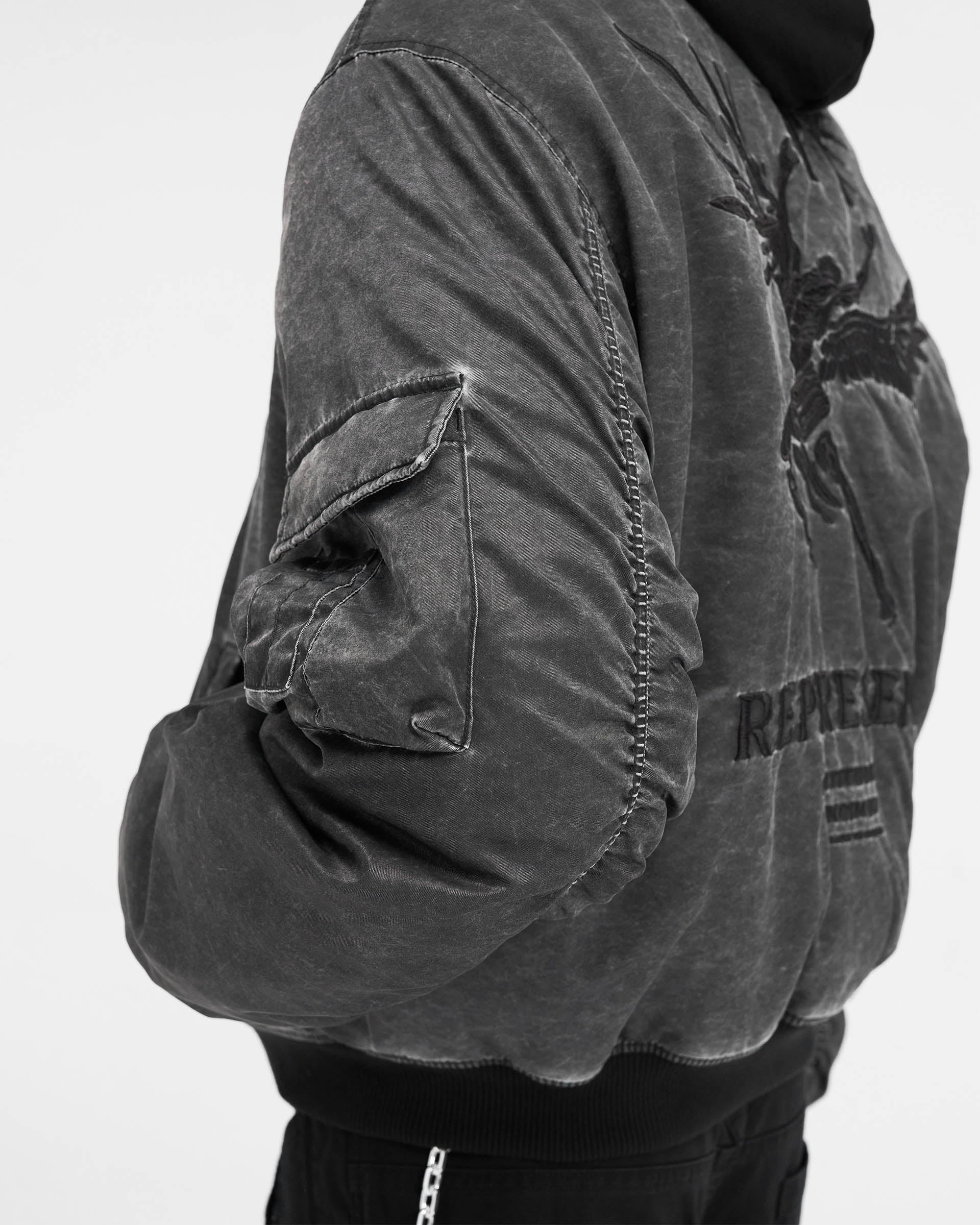 Icarus Flight Bomber Jacket - Premium Jet Black Aviator Style Leather Jacket for Men | Perfect for Motorcycle Riding, Casual Outfits & Night Out