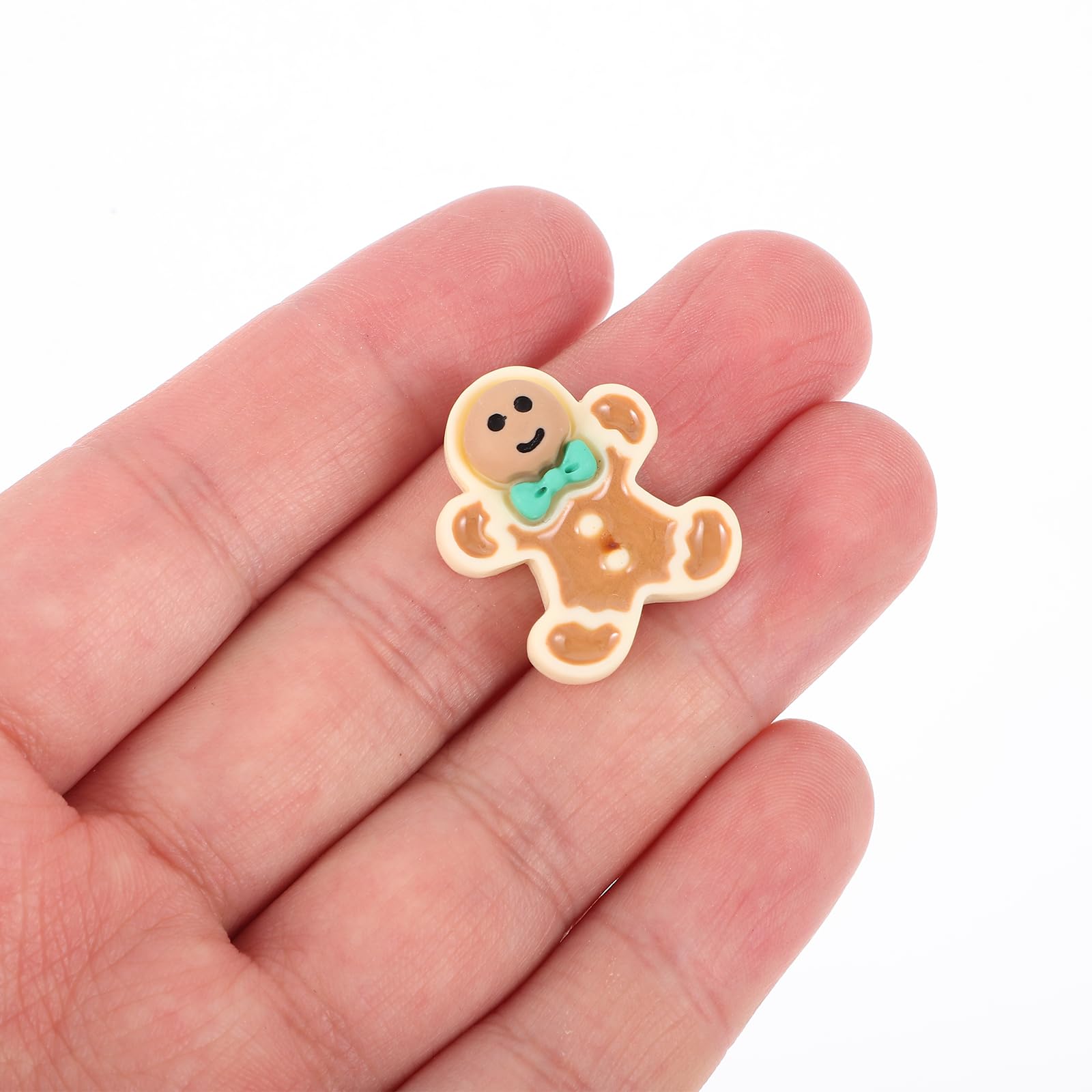NUOBESTY 40pcs Resin Gingerbread Man Ornaments - Christmas Tree Decorations, DIY Crafts, Phone Case & Keychain Accessories - Perfect for Holiday Decor, Gift Giving, and Festive Home Party Scenes