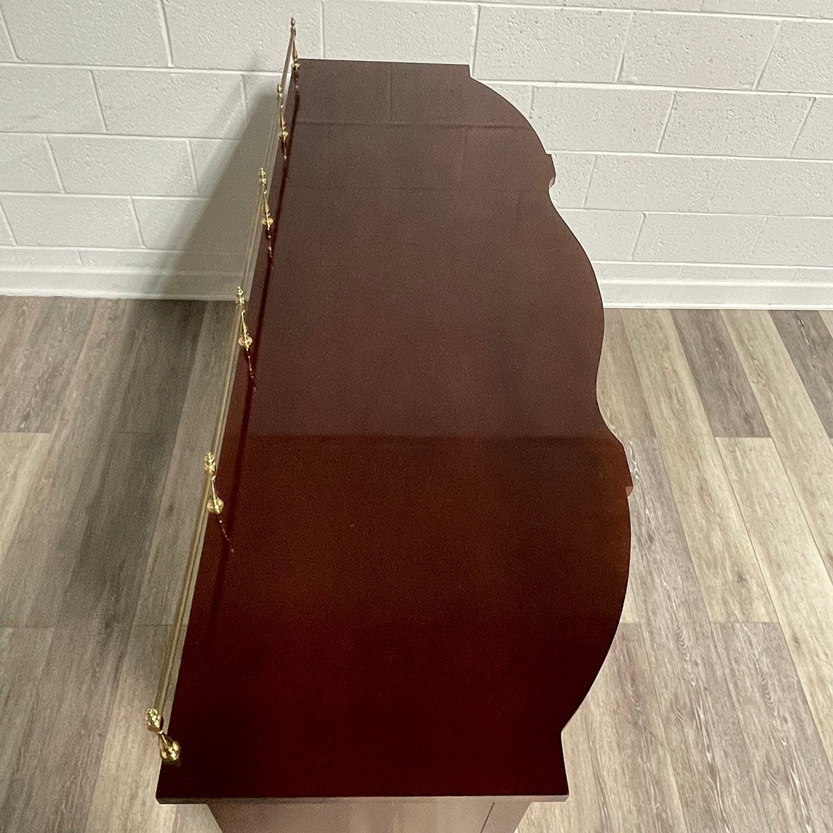Thomasville Inlaid Mahogany Sideboard Buffet - Elegant Dining Room Storage Cabinet for Fine China & Entertaining - Perfect for Formal Dining, Buffet Serving & Home Decor