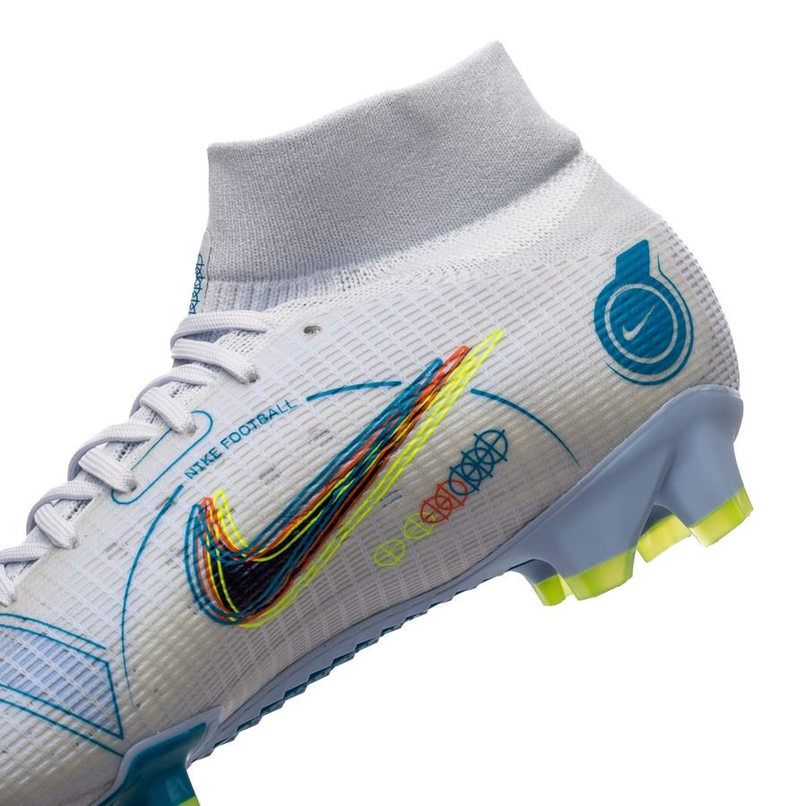 Nike Mercurial Superfly 8 Pro FG Soccer Cleats - Lightweight Football Shoes for Men with Dynamic Fit Collar - Perfect for Artificial Grass & Firm Ground - Ideal for Competitive Matches & Training Sessions