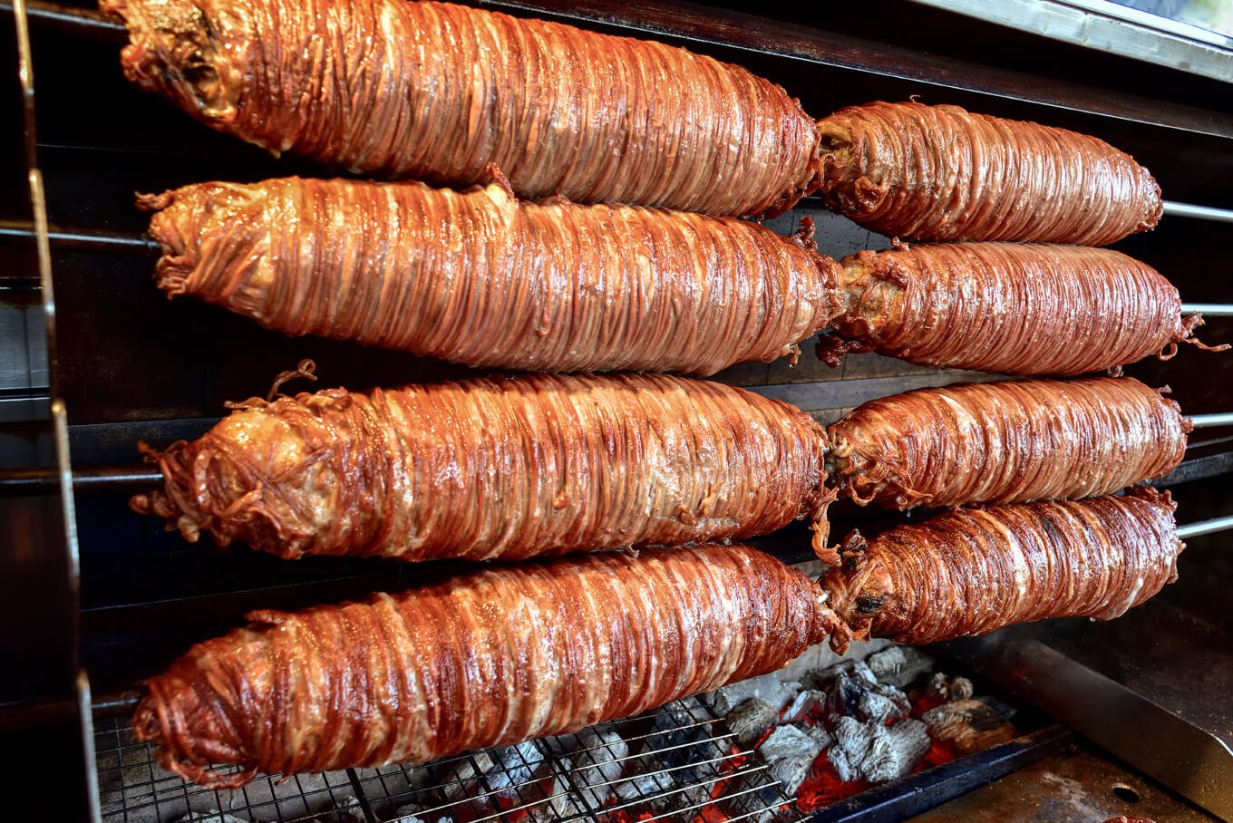 Authentic Turkish Kokorec - 450g | Premium Grilled Lamb Intestines | Perfect for BBQ, Parties & Traditional Turkish Cuisine