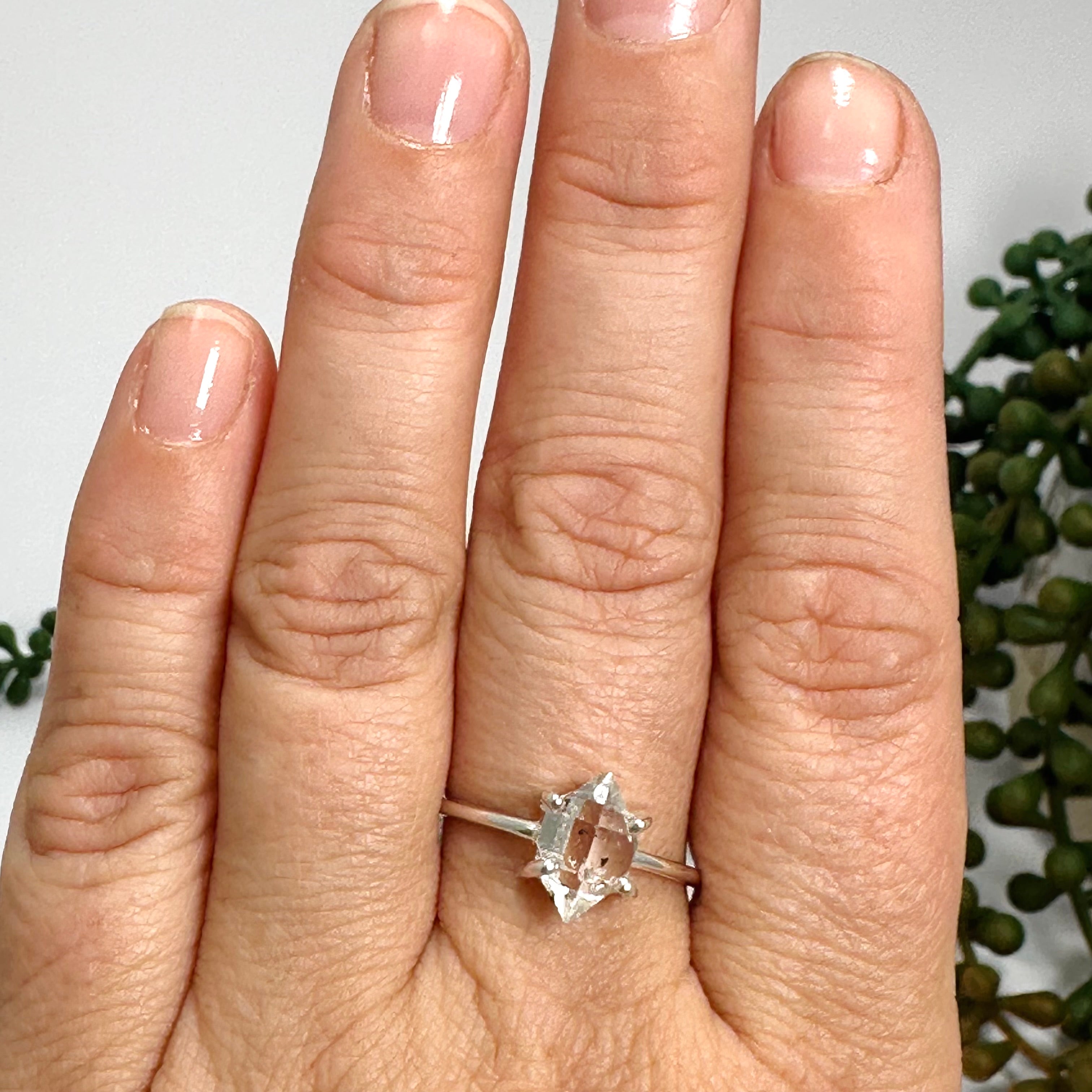 Natural Diamond Quartz Raw Fine Band Ring for Women - Size 8.5 PRGJ787 - Elegant Jewelry for Engagement, Wedding & Everyday Wear