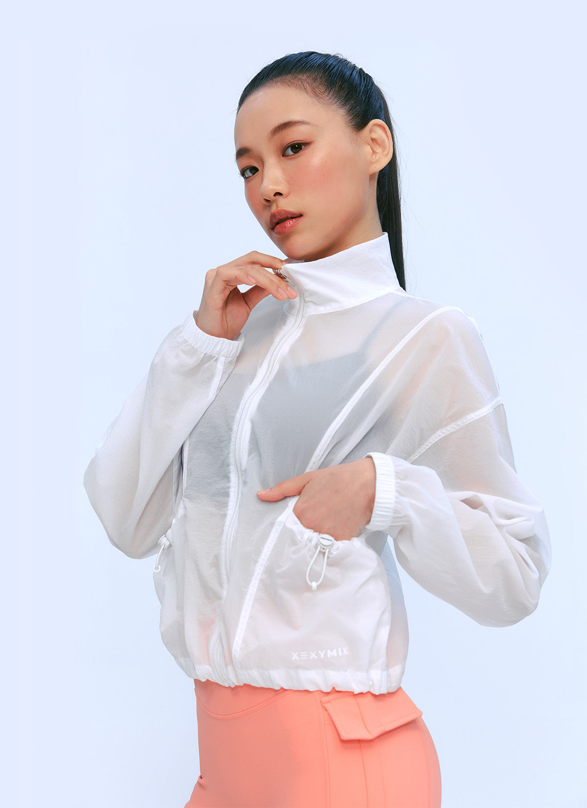 Breathable High Neck Crop Windbreaker Jacket - Lightweight & Comfortable for Running, Hiking & Outdoor Activities