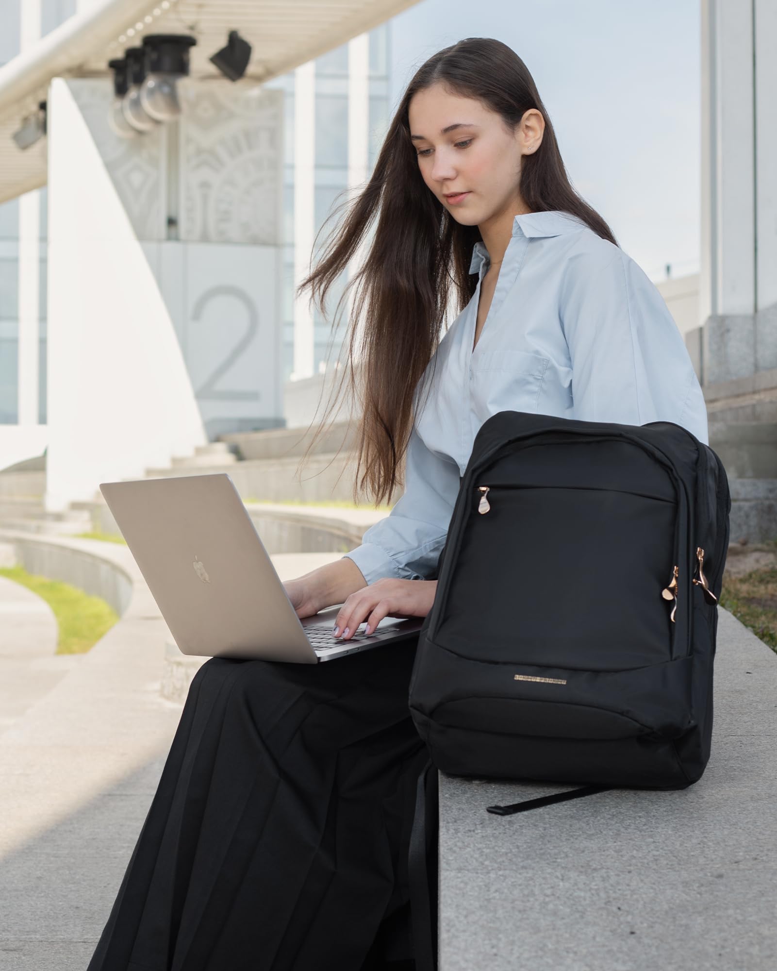 Lightweight Travel Backpack for Women - 15.6 Inch Laptop Backpack with USB Charging Port, Water Resistant College Bookbag, Large Capacity Black Computer Backpack for Work & Business Travel - Perfect for Commuting, Business Trips & Daily Office Use