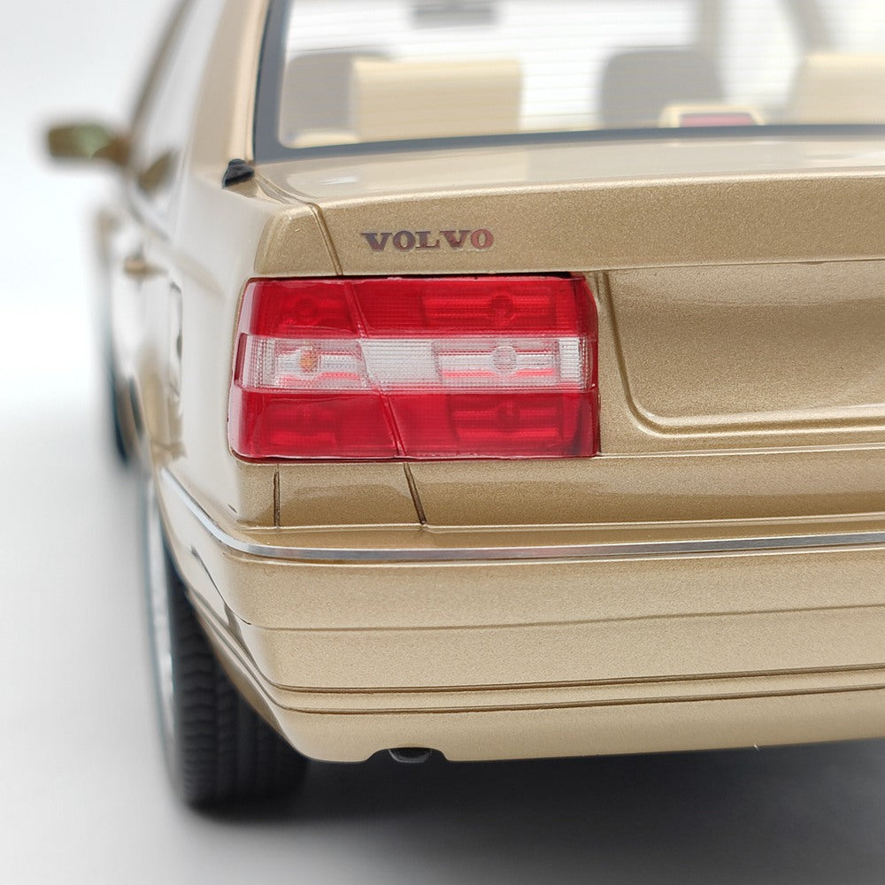 1/18 Scale Volvo S90 Royal Level 3 1998 Gold Resin Model Car - Collectible Toy Car for Adults, Diecast Vehicle Display, Gift for Car Enthusiasts | Perfect for Home Decor, Office Display, and Collector Showcase