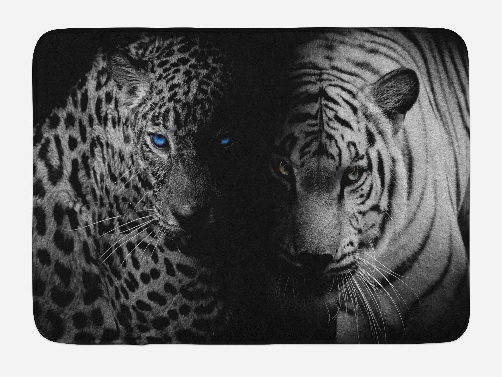 Ambesonne Leopard Print Bath Mat - Non-Slip Plush Bathroom Rug with Wildcat Animal Eyes Design, 30