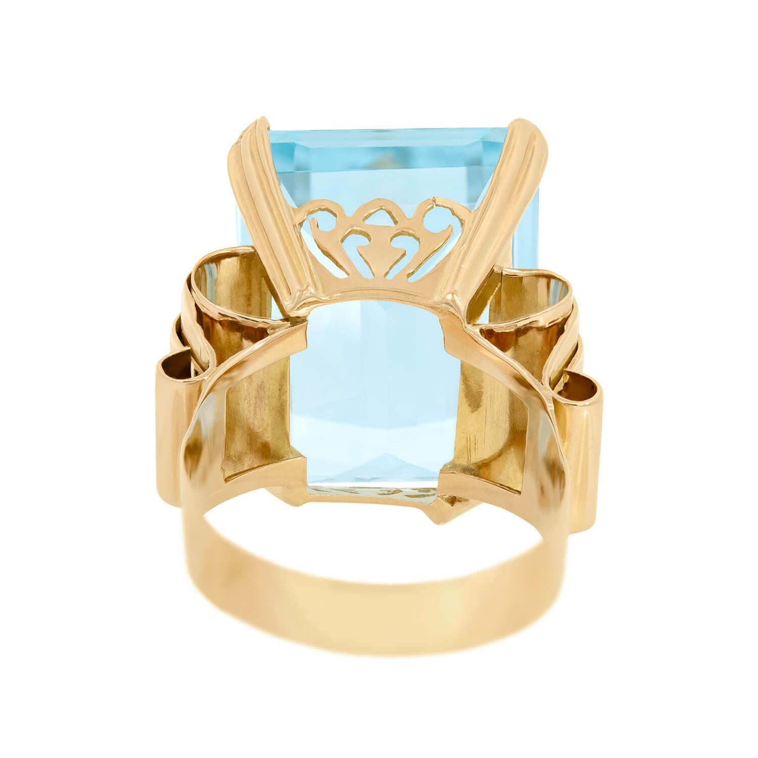 GIA Certified 16k Rose Gold Vintage Aquamarine and Diamond Cocktail Ring - 30.05 Carat Statement Jewelry for Weddings, Anniversaries & Special Occasions