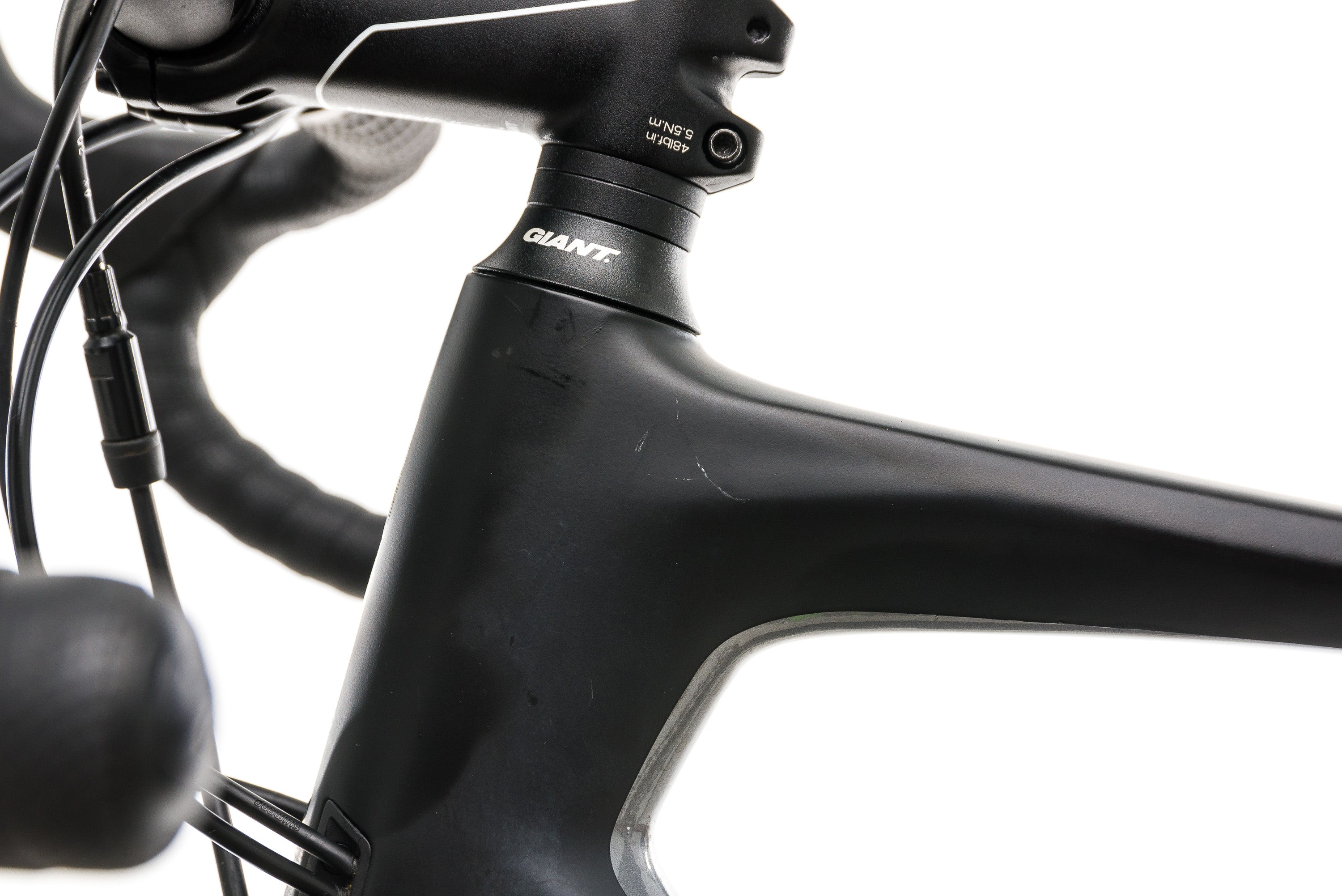2019 Giant Revolt Advanced 0 Gravel Bike - Medium/Large Size - Perfect for Off-Road Adventures, Commuting & Long-Distance Cycling