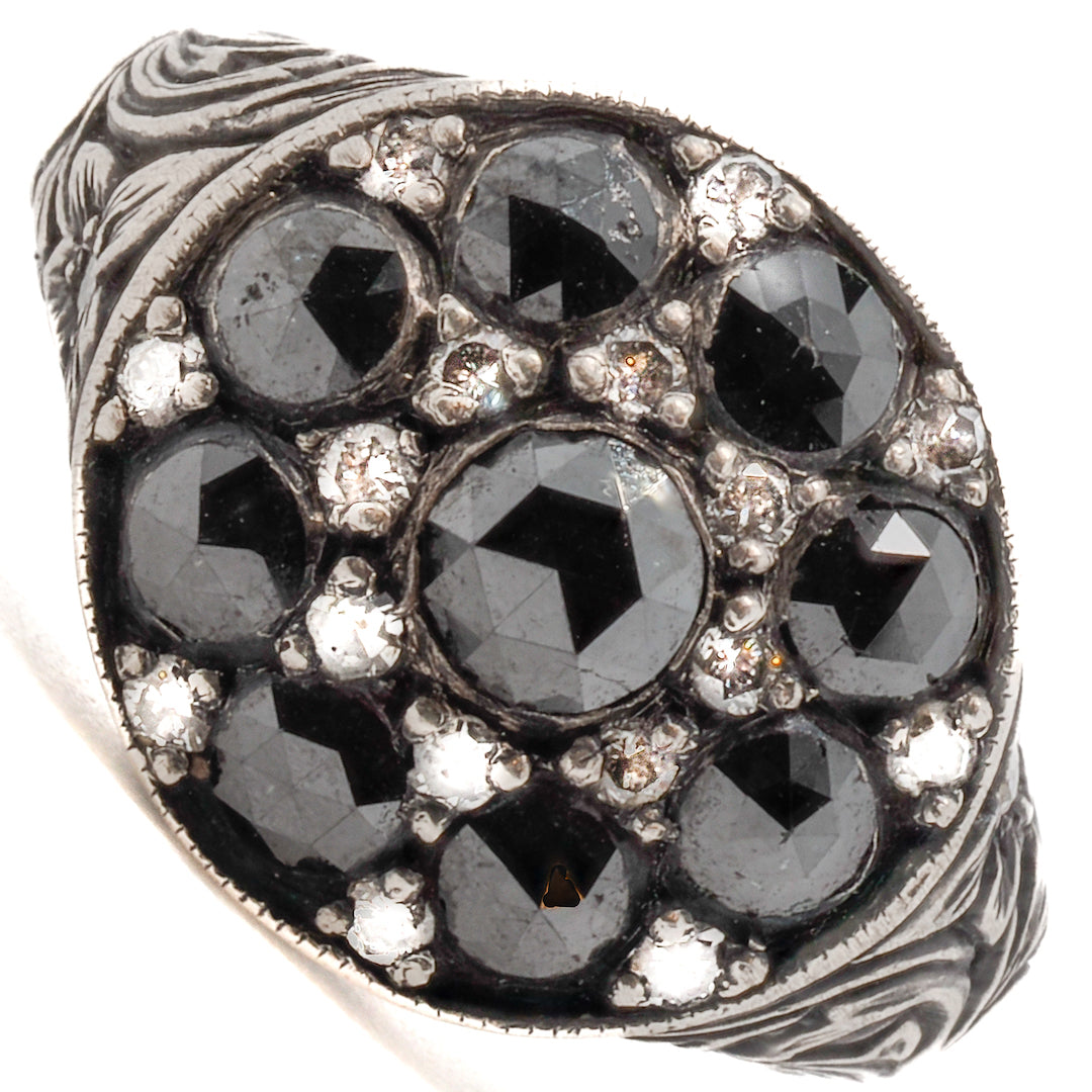 Black Rose Signet Ring for Women - Vintage Gothic Jewelry - Elegant Statement Ring for Everyday Wear, Parties & Special Occasions