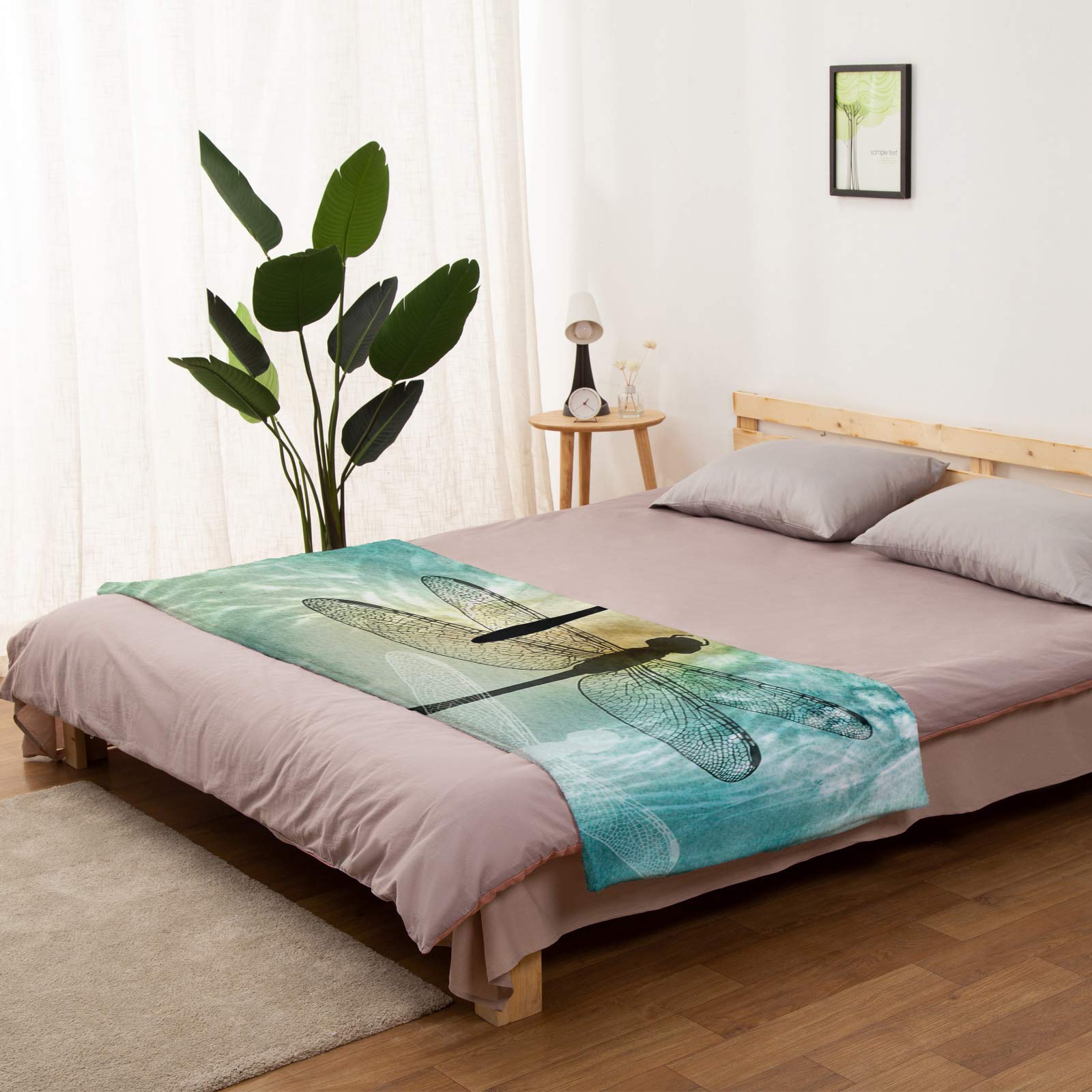 Soft Flannel Fleece Dragonfly Throw Blanket - Cozy Warm for Women, Kids - Perfect for Couch & Bed Decor