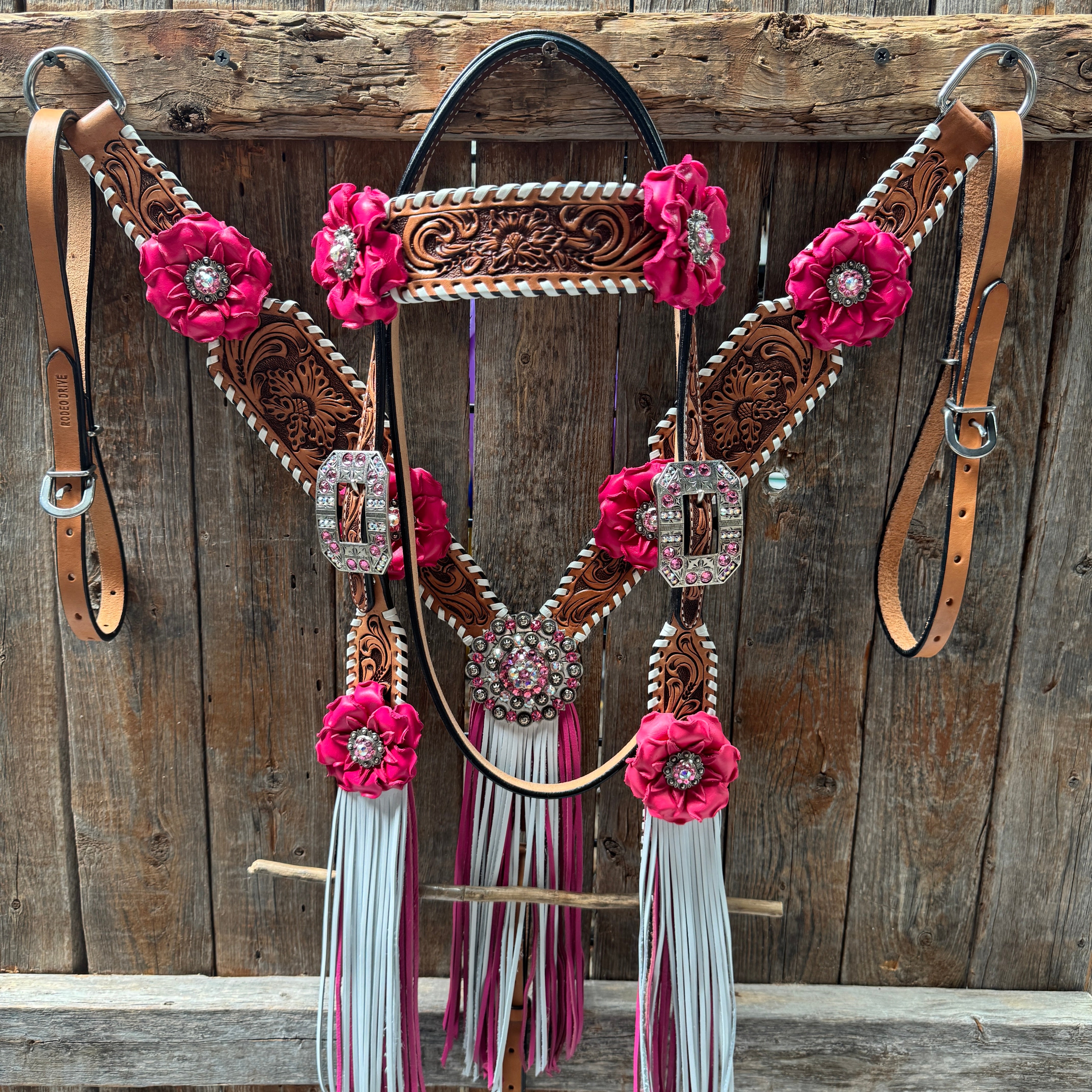 Pink and White Light Oil Whipstitch One Ear & Breastcollar Horse Tack Set #OEBC437 - Perfect for Western Riding, Shows, and Trail Competitions