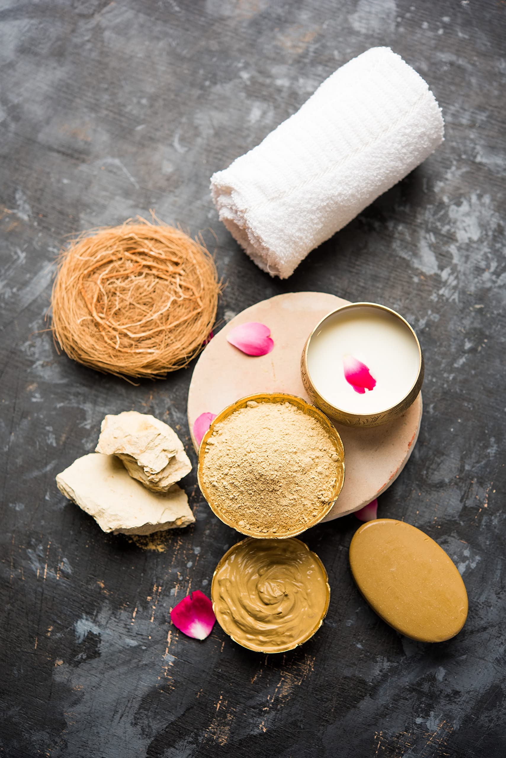 Organic Multani Mitti Clay Powder for Skin, Face & Hair Care - 1800g | Vegan, Natural & Chemical-Free | Deep Cleansing, Acne Treatment & Hair Growth | Perfect for DIY Beauty Masks & Spa Treatments