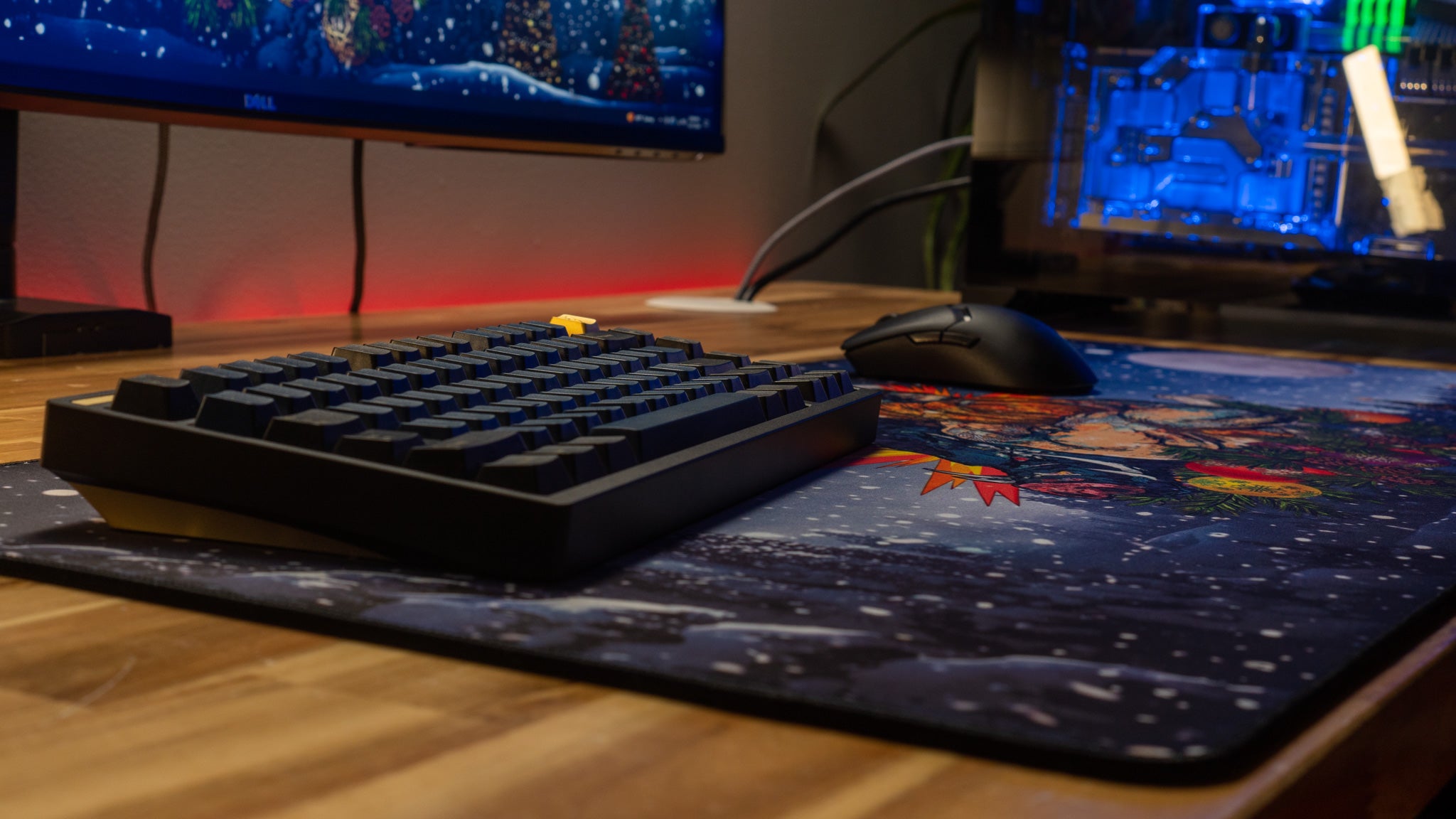 Rav Holiday Howard Content Creator Collaboration Gaming Mouse Pad Deskmat - Large Non-Slip Mousepad for PC, Mac, Laptop - Perfect for Gaming, Streaming & Office Work