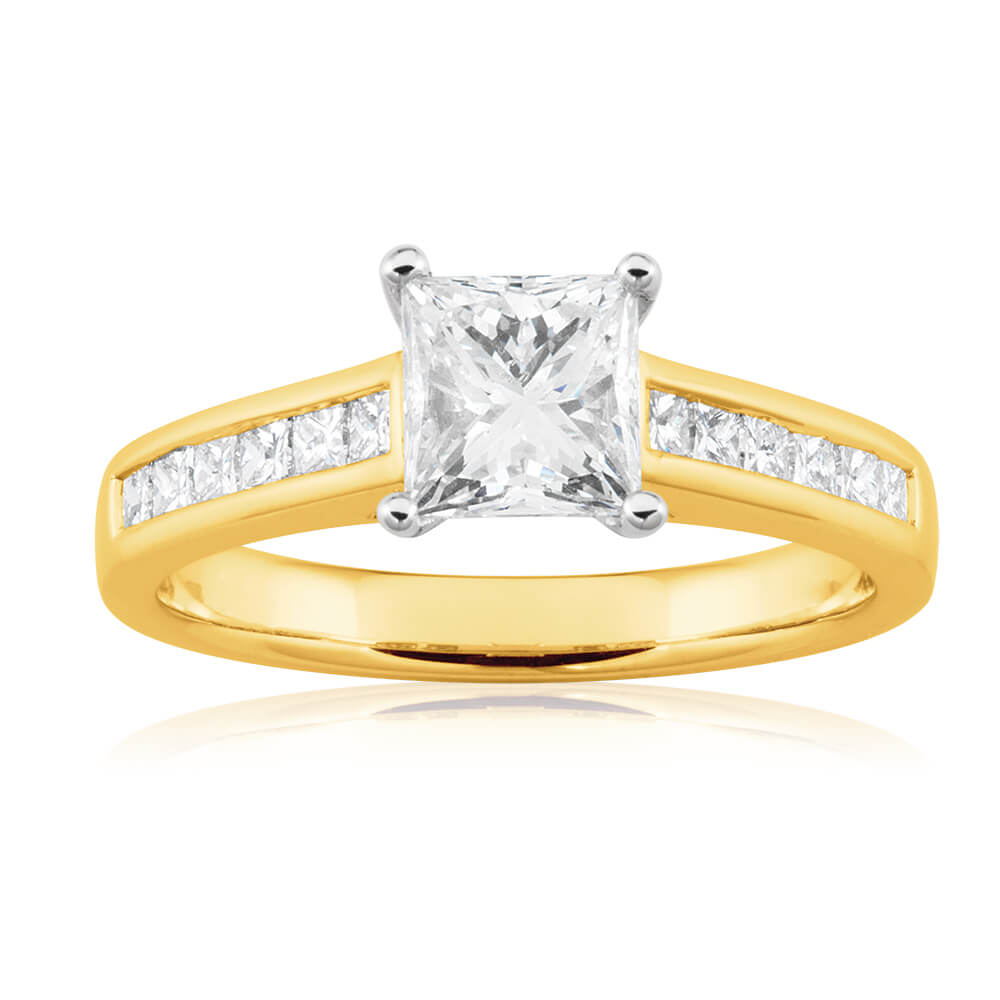 18ct Yellow Gold Diamond Ring - 1.3 Carat Solitaire Engagement Ring for Women, Perfect for Proposals, Anniversaries & Special Occasions