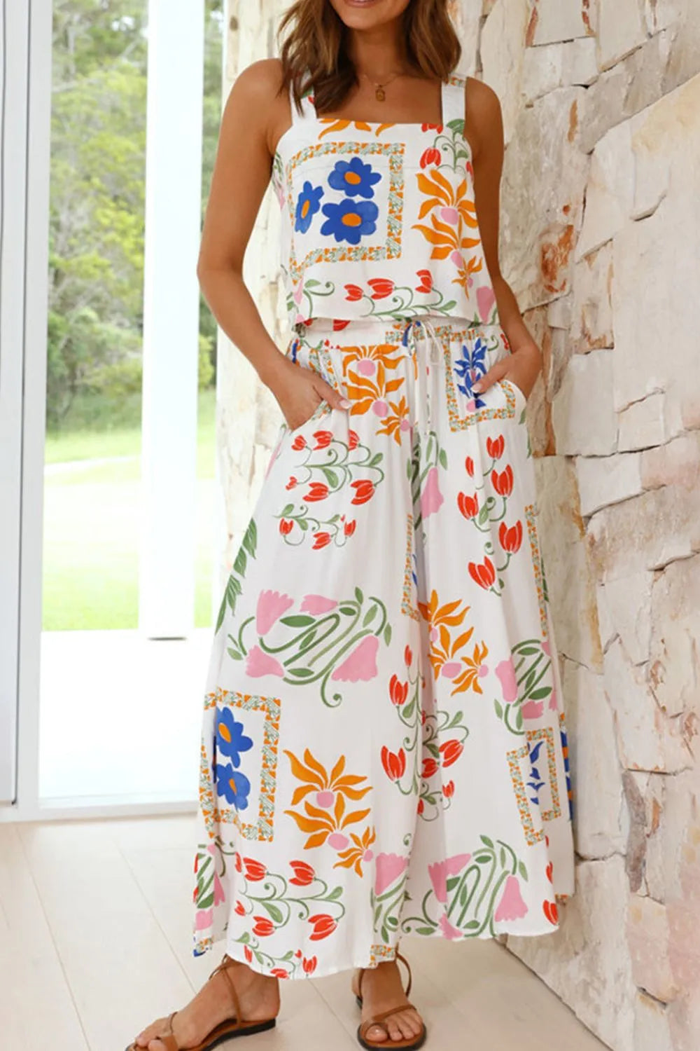 Stylish Floral Print Square Neck Resort Top & Pants Set - Perfect for Beach Vacations, Summer Getaways and Tropical Holidays