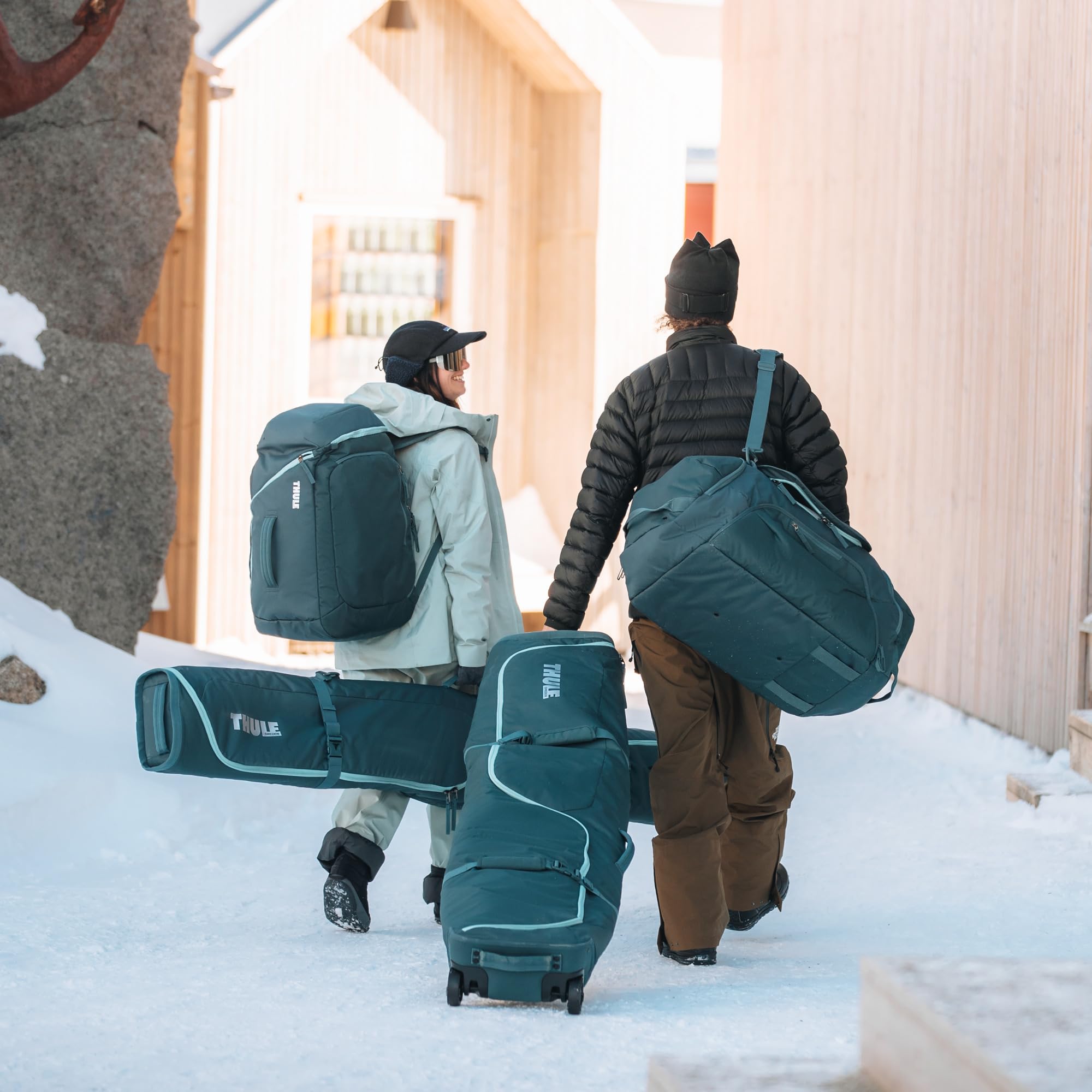 Thule RoundTrip 80L Duffel Bag - Waterproof Travel Duffel with Multiple Storage Compartments for Ski, Snowboard & Outdoor Gear - Perfect for Winter Sports, Camping & Adventure Travel
